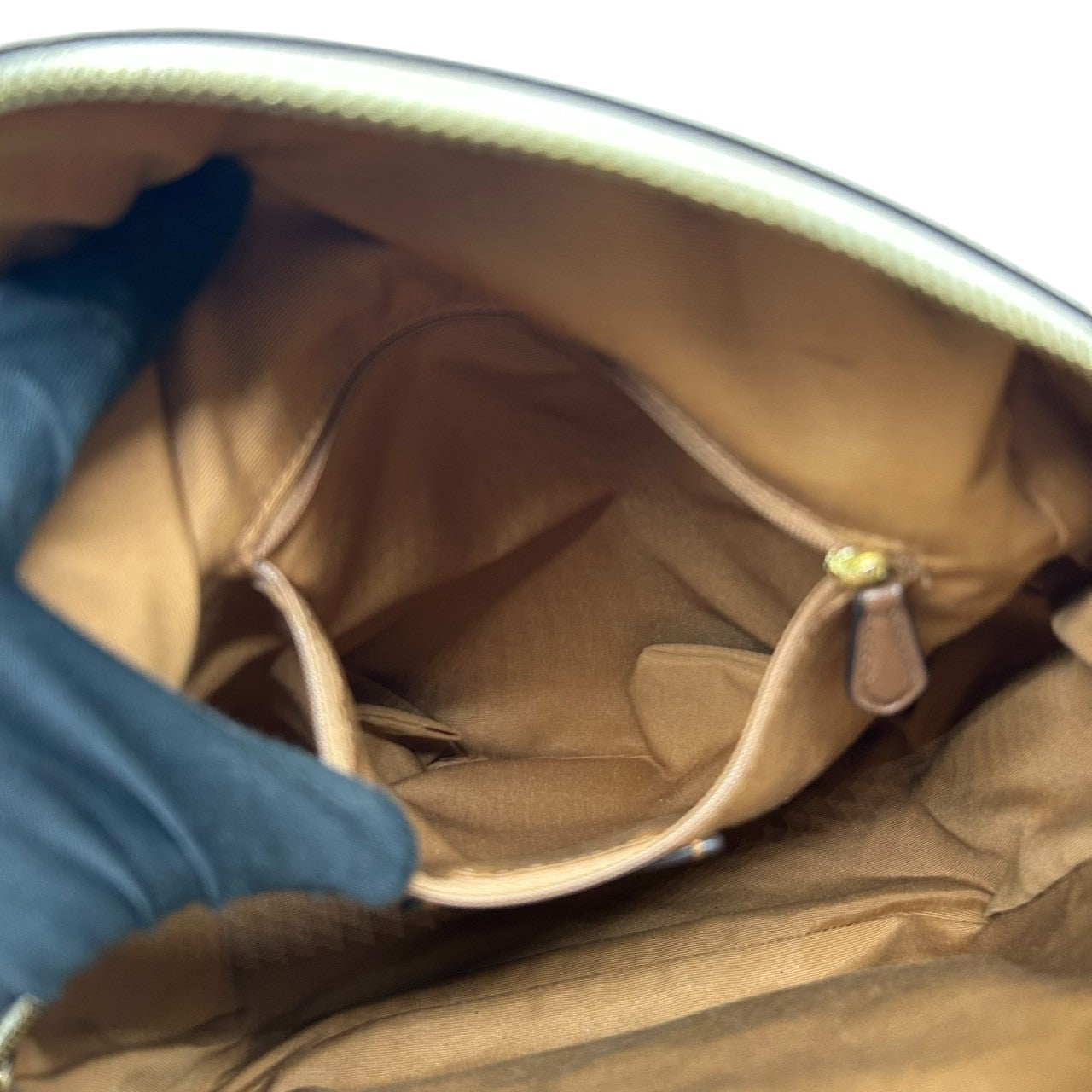 【ハンドル訳あり】コーチ シグネチャー ミディアム チャーリー バックパック F32200 リュック PVC レザー ベージュ ホワイト レディース COACH クラシックデザイン コンパクト デイパック 通勤通学 s6