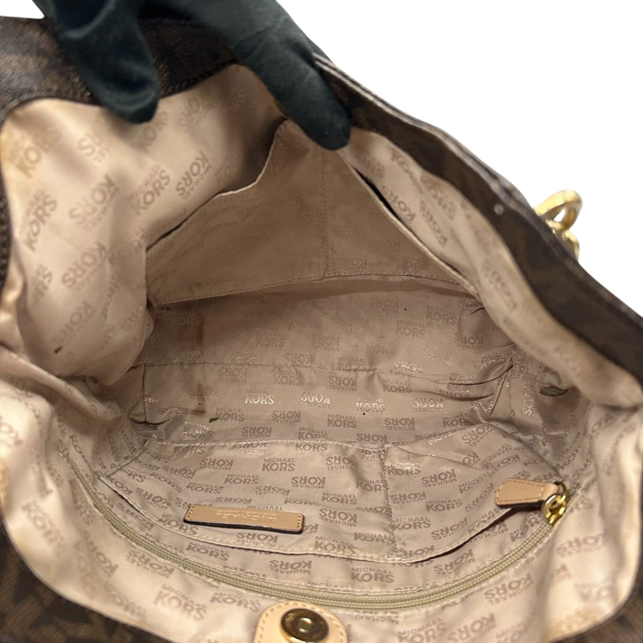 マイケルコース シグネチャー ワンショルダーバッグ PVC レザー ブラウン ゴールドチェーン MKチャーム 肩掛け レディース MICHAEL KORS ホーボーバッグ エレガント 通勤通学 フェミニン 人気モデル E10