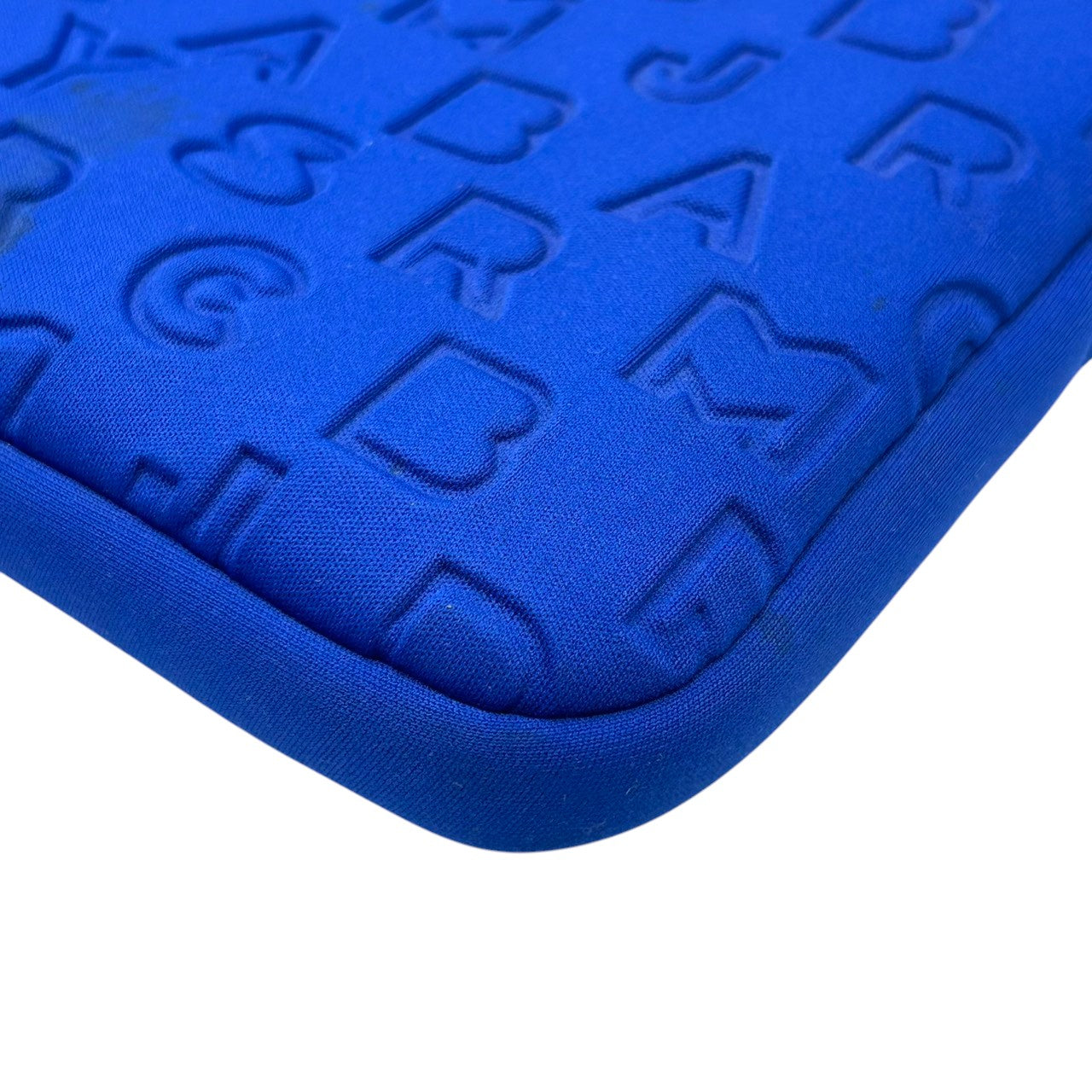 マークバイマークジェイコブス PCケース パソコンケース ナイロン ブルー ロゴ総柄 エンボス タブレットケース クラッチバッグ メンズ レディース MARC BY MARC JACOBS STANDARD SUPPLY WORKWEAR U6