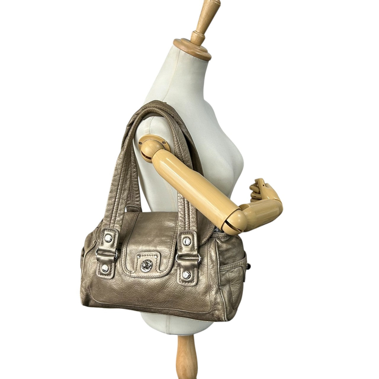 マークバイマークジェイコブス レザー ハンドバッグ ショルダーバッグ メタリックブロンズ 本革 レディース 肩掛け ワンショルダー ターンロック 大容量 通勤通学 MARC BY MARC JACOBS エレガントデザイン U6