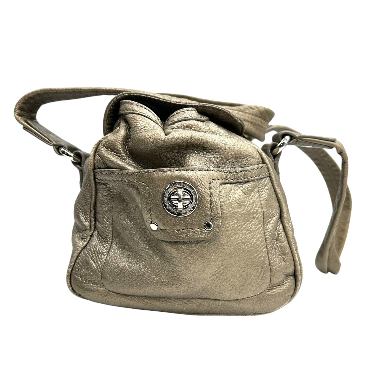 マークバイマークジェイコブス レザー ハンドバッグ ショルダーバッグ メタリックブロンズ 本革 レディース 肩掛け ワンショルダー ターンロック 大容量 通勤通学 MARC BY MARC JACOBS エレガントデザイン U6