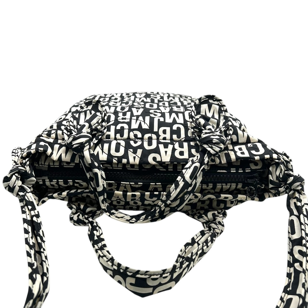 【美品／ポーチ付】マークバイマークジェイコブス 2WAY トートバッグ ナイロン ロゴ総柄 A4可 大容量 マザーズバッグ レディース MARC BY MARC JACOBS STANDARD SUPPLY ショルダーバッグ 軽量 U5