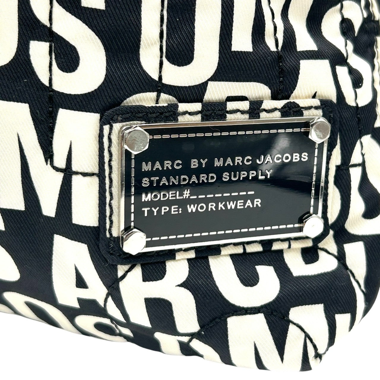 【美品／ポーチ付】マークバイマークジェイコブス 2WAY トートバッグ ナイロン ロゴ総柄 A4可 大容量 マザーズバッグ レディース MARC BY MARC JACOBS STANDARD SUPPLY ショルダーバッグ 軽量 U5