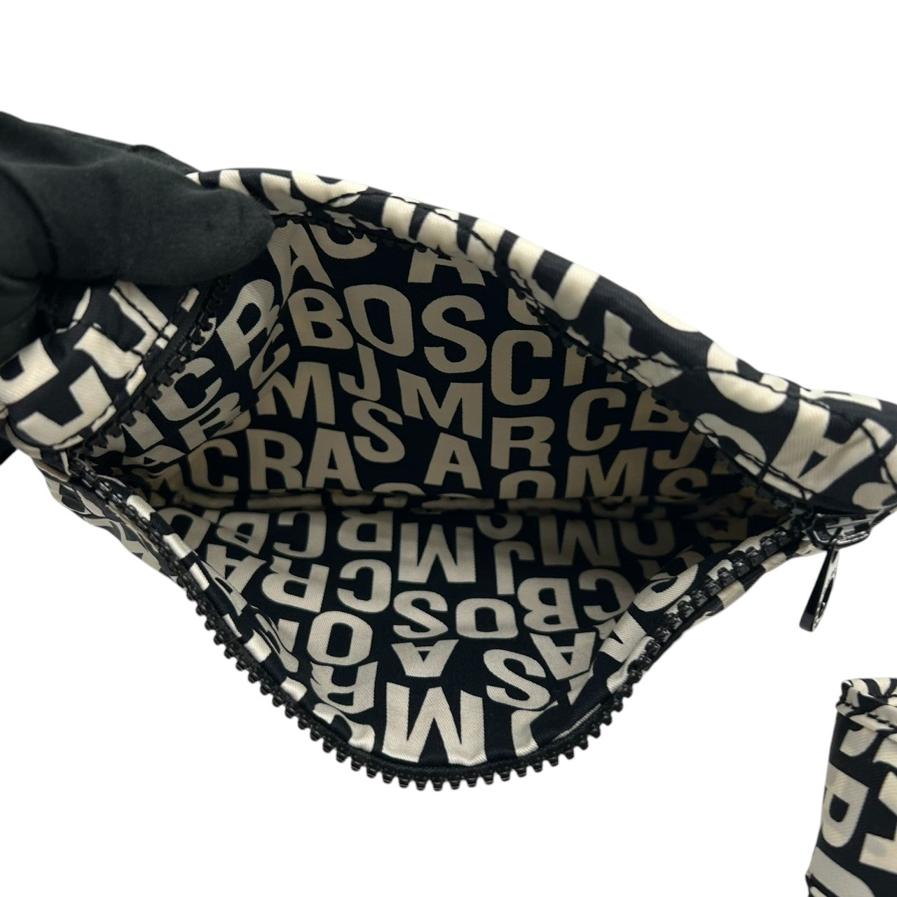 【美品／ポーチ付】マークバイマークジェイコブス 2WAY トートバッグ ナイロン ロゴ総柄 A4可 大容量 マザーズバッグ レディース MARC BY MARC JACOBS STANDARD SUPPLY ショルダーバッグ 軽量 U5