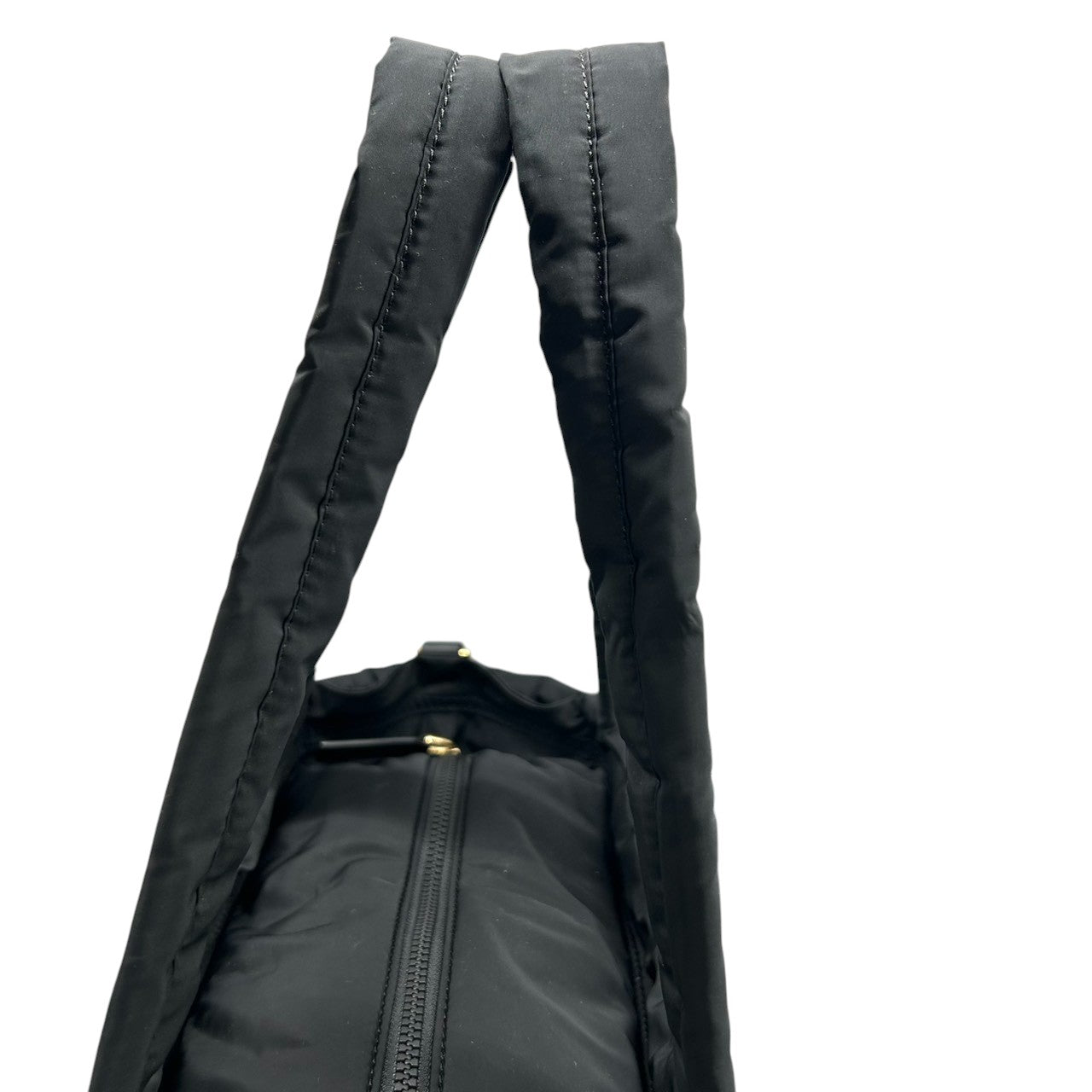 【美品】マークジェイコブス ナイロン キルティング 2WAY トートバッグ A4 PC可 大容量 マザーズバッグ ブラック レディース MARC JACOBS ショルダーバッグ 通勤通学 軽量 (ショルダーストラップ社外品) U5