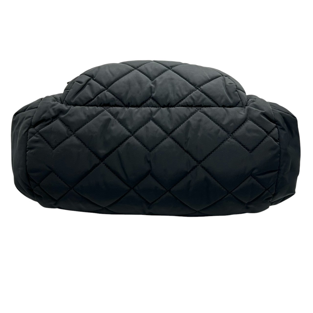 【美品】マークジェイコブス ナイロン キルティング 2WAY トートバッグ A4 PC可 大容量 マザーズバッグ ブラック レディース MARC JACOBS ショルダーバッグ 通勤通学 軽量 (ショルダーストラップ社外品) U5