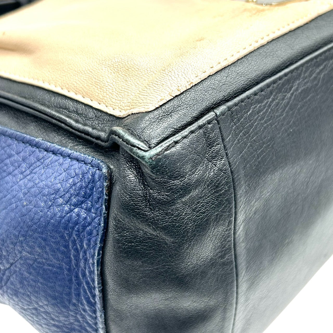 シーバイクロエ APRIL 2WAY ハンドバッグ ショルダーバッグ レザー トリコロール A4可 レディース 斜め掛け可 SEE BY CHLOE ブラック ベージュ ブルー 大容量 ロゴプレート 通勤通学 エレガント 自立可 U9