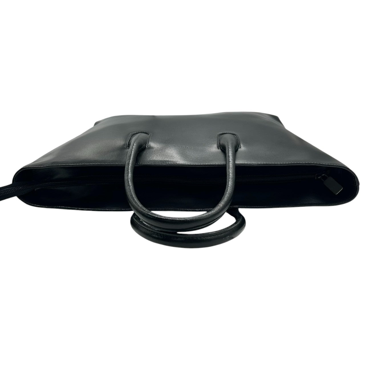 フルラ FURLA レザー トートバッグ ハンドバッグ ビジネスバッグ A4ファイル PC収納可 肩掛け可 通勤通学 書類鞄 大容量 自立可 ブラック 黒 レディース シンプル エレガント フォーマル イタリア製 上品なデザイン s29