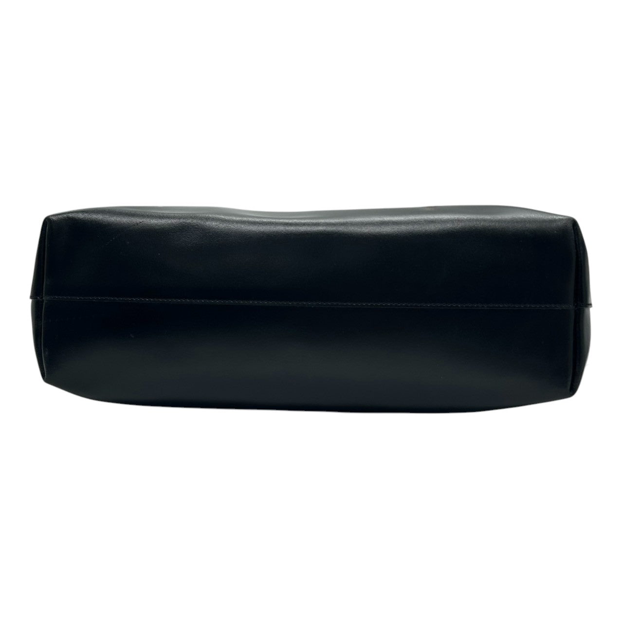 フルラ FURLA レザー トートバッグ ハンドバッグ ビジネスバッグ A4ファイル PC収納可 肩掛け可 通勤通学 書類鞄 大容量 自立可 ブラック 黒 レディース シンプル エレガント フォーマル イタリア製 上品なデザイン s29