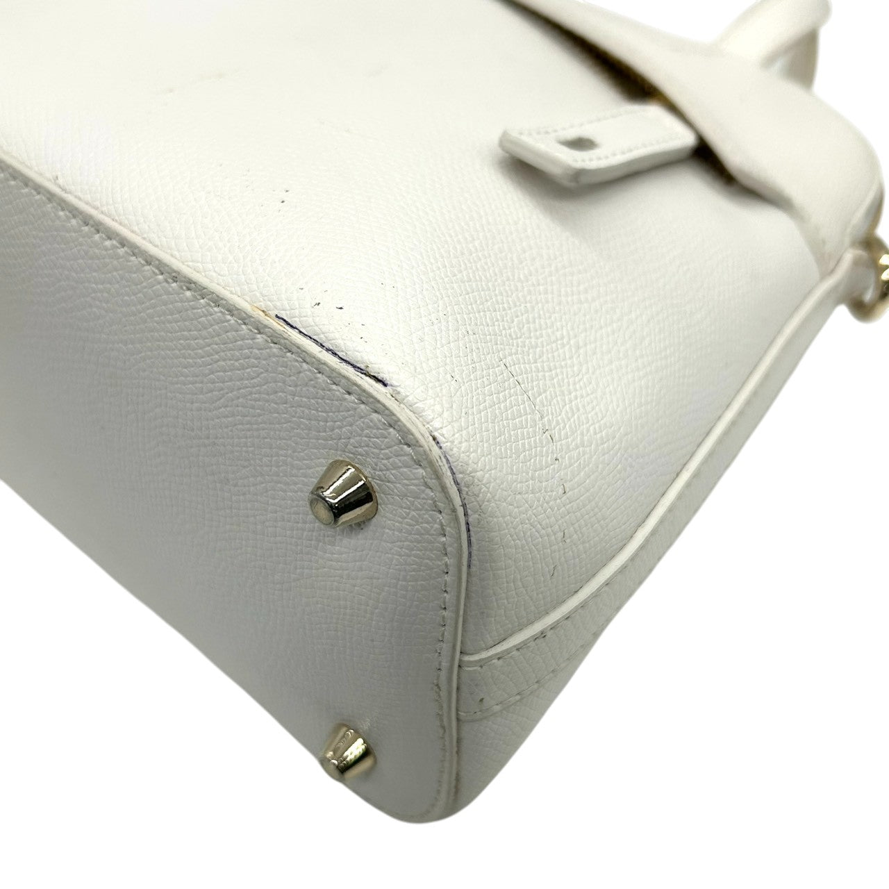 フルラ パイパー 2WAY ハンドバッグ ショルダーバッグ レザー ホワイト 白 レディース FURLA PIPER 斜め掛け可 クロスボディ ドーム型 カデナ 南京錠付き エレガント 定番人気モデル 自立可 s43