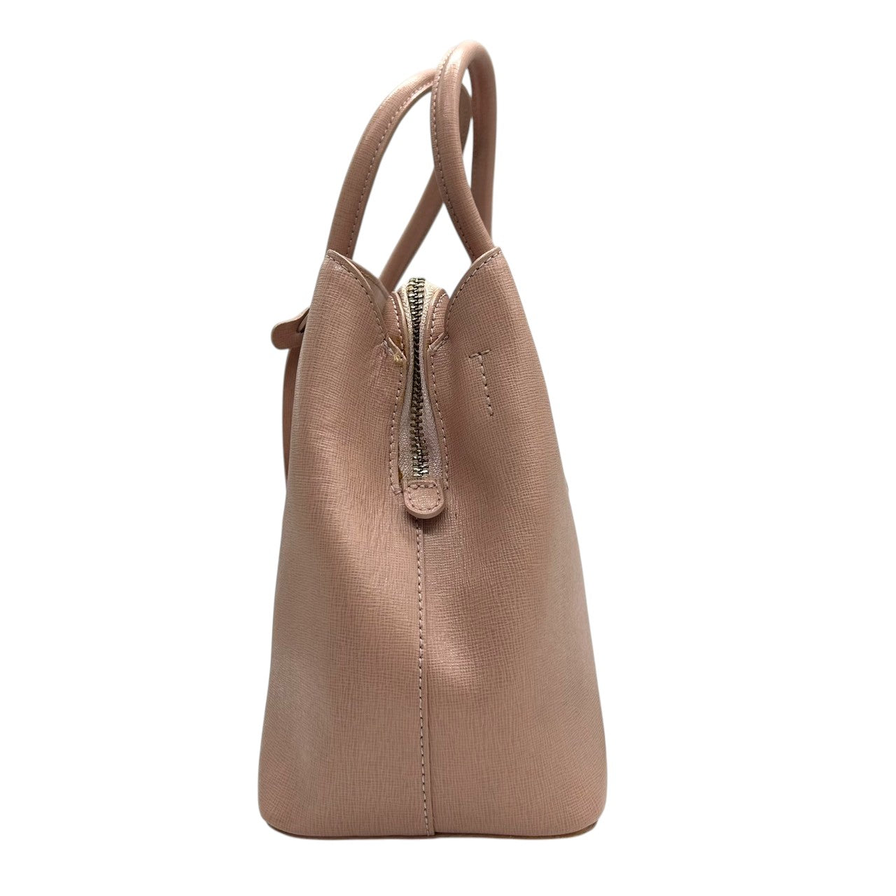 【美品】フルラ テッサ 2WAY ハンドバッグ ショルダーバッグ A4可 レザー ピンクベージュ レディース FURLA TESSA 斜め掛け可 通勤通学 ビジネス 自立可 Fチャーム付き エレガント フェミニン 人気モデル s43