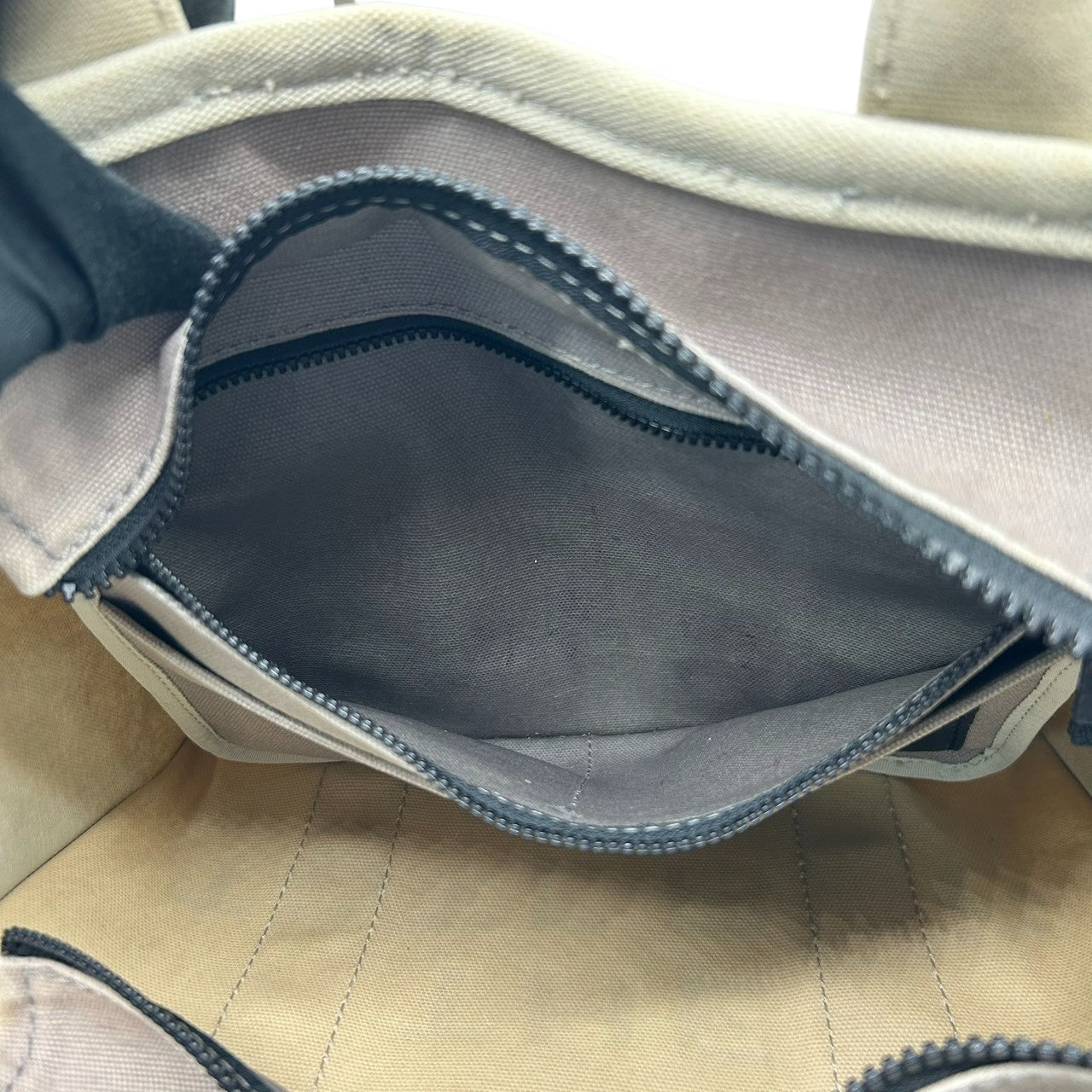 マークジェイコブス THE TOTE BAG 2WAY キャンバス トートバッグ ベージュ レディース メンズ A4可 斜め掛け可 大容量 MARC JACOBS ザ トートバッグ 定番 人気モデル (ショルダーストラップ社外品) s30