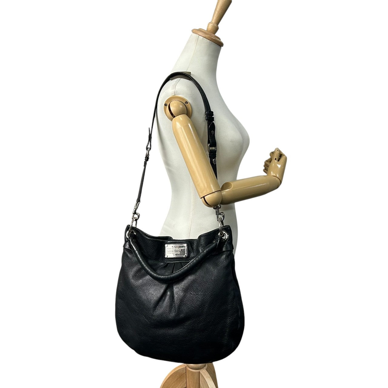 マークバイマークジェイコブス 2WAY ハンドバッグ ショルダーバッグ レザー 本革 ブラック レディース STANDARD SUPPLY 斜め掛け可 肩掛け可 A4収納可 大容量 ギャザーデザイン ホーボーバッグ エレガント 人気モデル s30