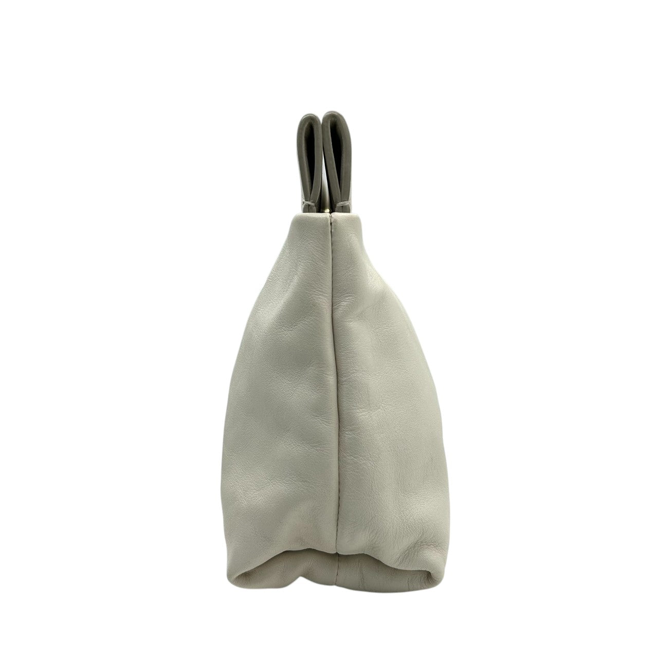 【未使用級／美品】マークバイマークジェイコブス がま口 クラッチバッグ レザー ホワイト系 レディース パーティバッグ MARC BY MARC JACOBS STANDARD SUPPLY ギャザー エレガント フェミニン s30