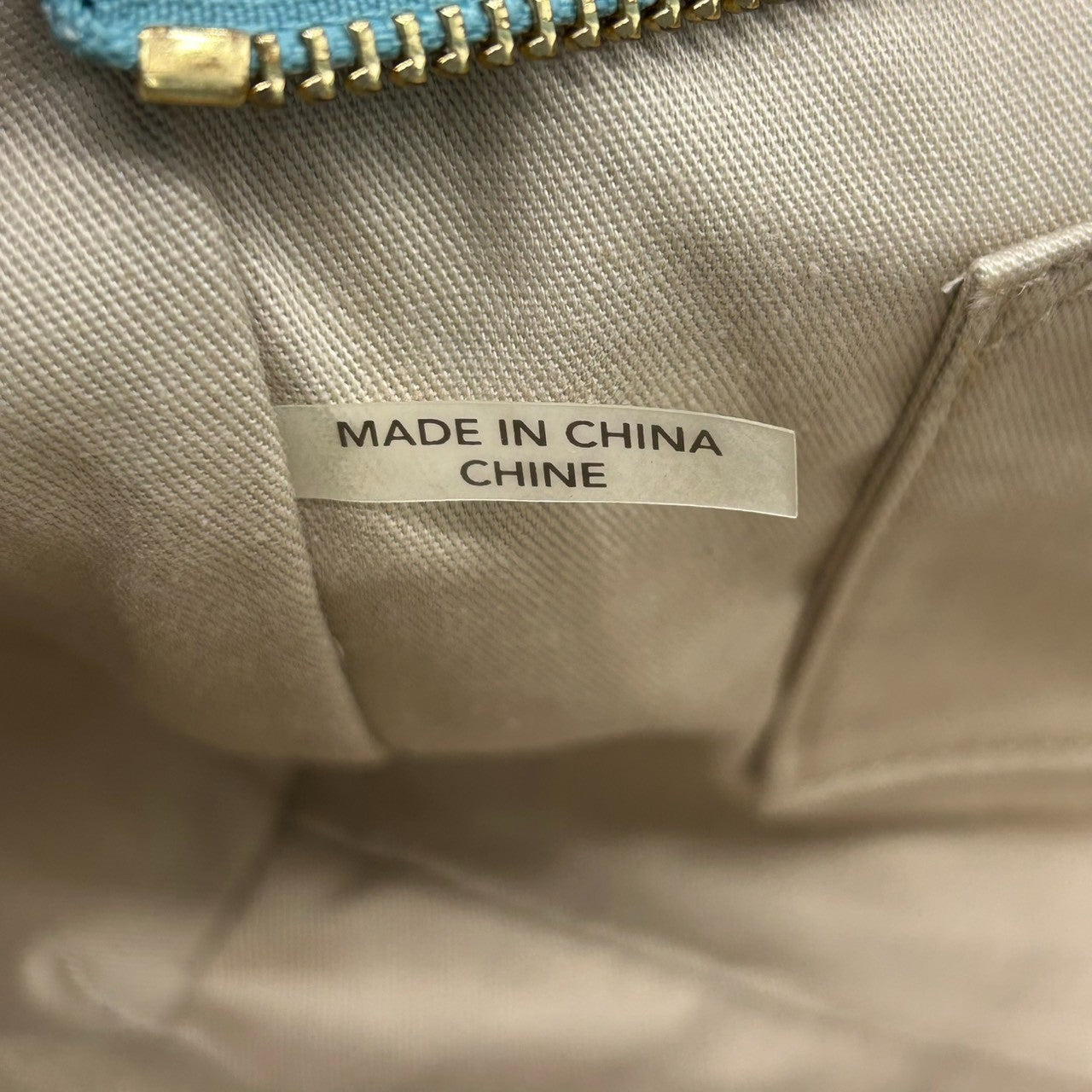 【美品】コーチ COACH ハンドバッグ クラッチバッグ 2WAY カットアウトハンドル レザー 本革 くすみブルー 水色 ライトブルー ゴールド金具 ロゴ レディース エレガント フェミニン パーティ カジュアル s97