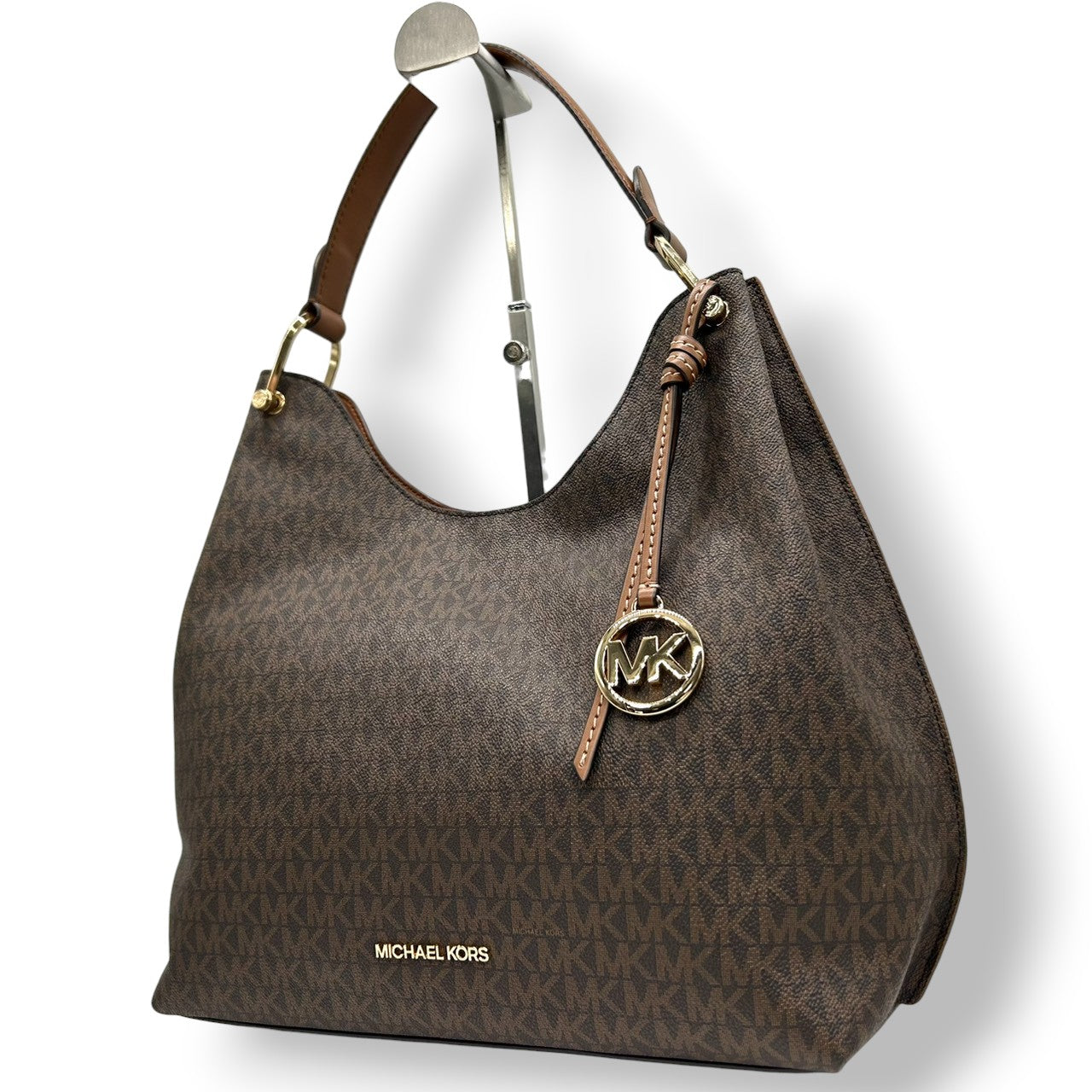 【未使用級/美品】マイケルコース ショルダーバッグ ワンショルダー ホーボーバッグ シグネチャー MKロゴチャーム PVC レザー ブラウン A4 大容量 自立可 レディース 通勤 通学 エレガント カジュアル s80