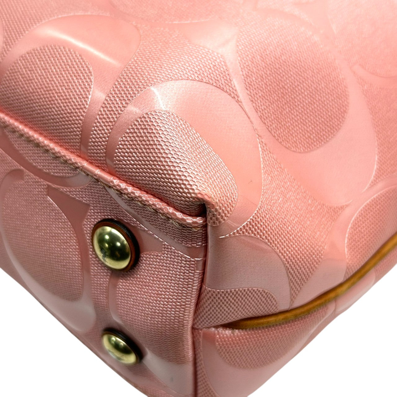 【美品】コーチ トートバッグ ハンドバッグ ワンショルダー F23621 A4収納可 シグネチャー PVC パテント レザー ピンク ブラウン レディース 大容量 軽量 通勤 通学 カジュアル フェミニン かわいい s80トートバッグ