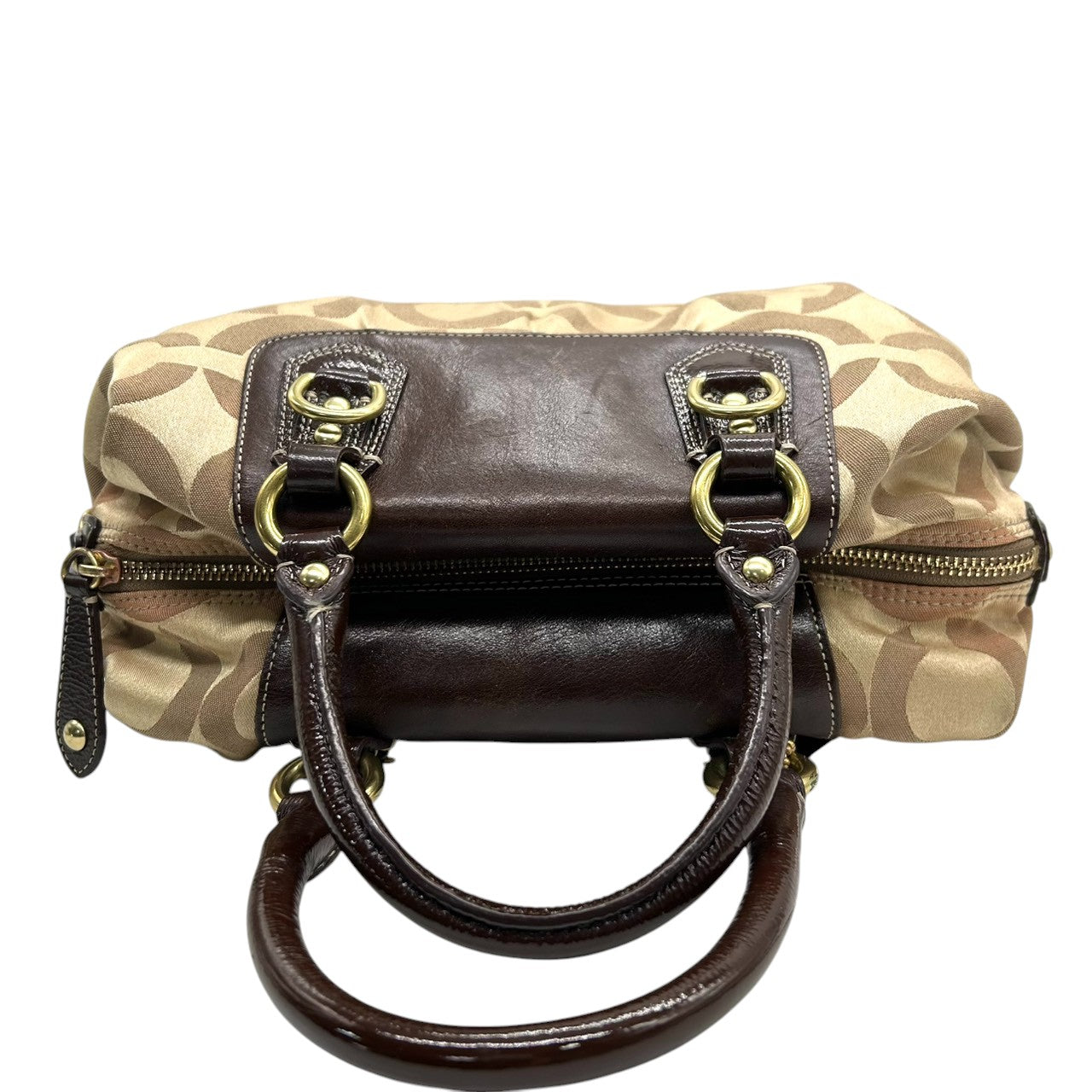 コーチ COACH ハンドバッグ ミニボストン サッチェル シグネチャー オプアート キャンバス パテント レザー ブラウン ベージュ レディース ゴールド金具 ロゴ エレガント フェミニン クラシック コンパクト s80