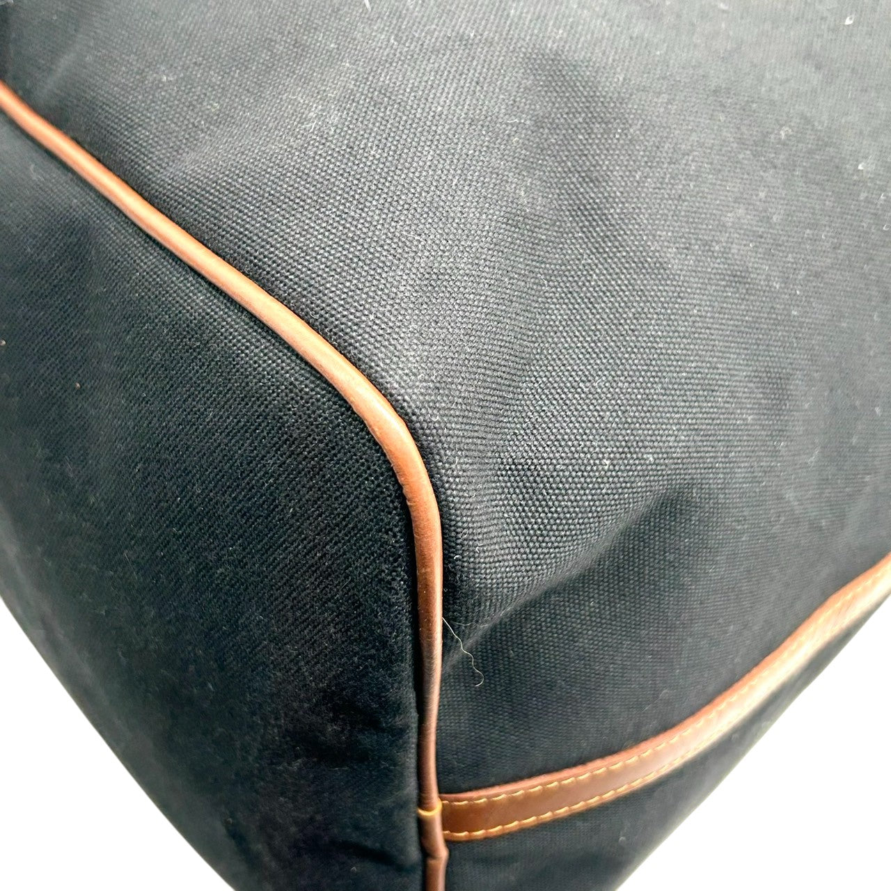 【美品】ティーアンソニー ボストンバッグ 2WAY ショルダーバッグ 斜め掛け可 大容量 旅行鞄 トラベル キャンバス レザー ブラック ブラウン メンズ レディース ユニセックス 出張 ゴルフ クラシック エレガント ネームタグ付き X3