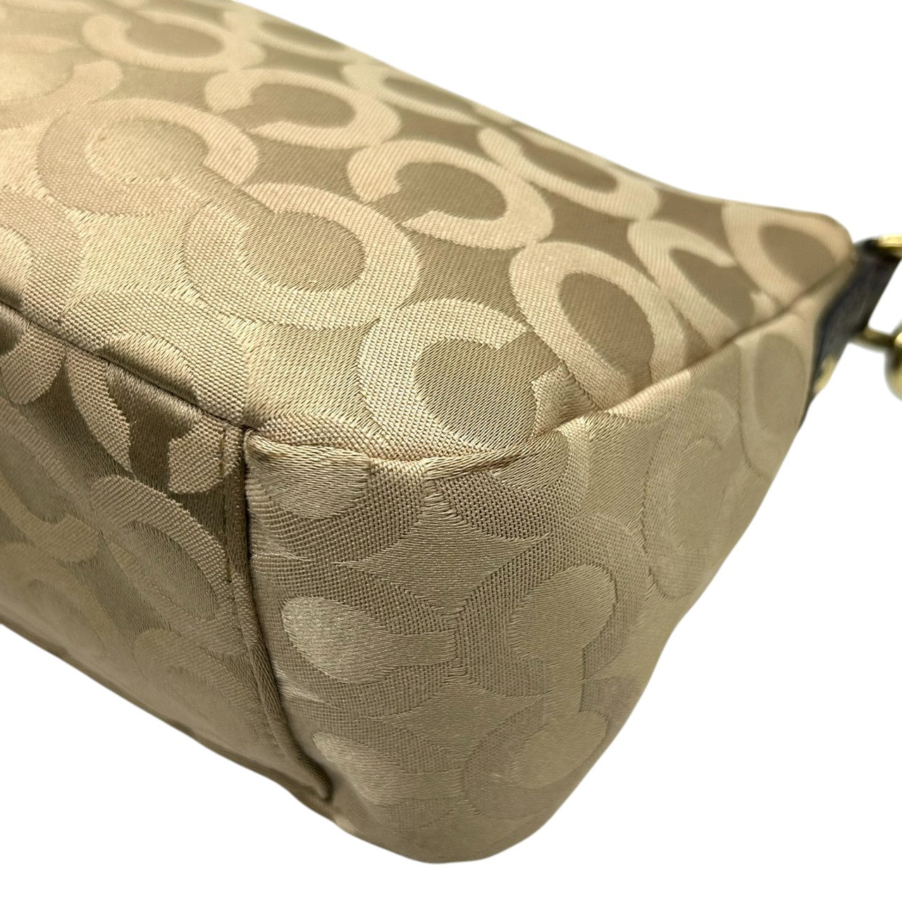 コーチ COACH ハンドバッグ アクセサリーポーチ ワンショルダー 43265 オプアート シグネチャー キャンバス パテント レザー ベージュ ダークブラウン レディース ホース&キャリッジ ゴールド金具 フェミニン エレガント クラシック s80