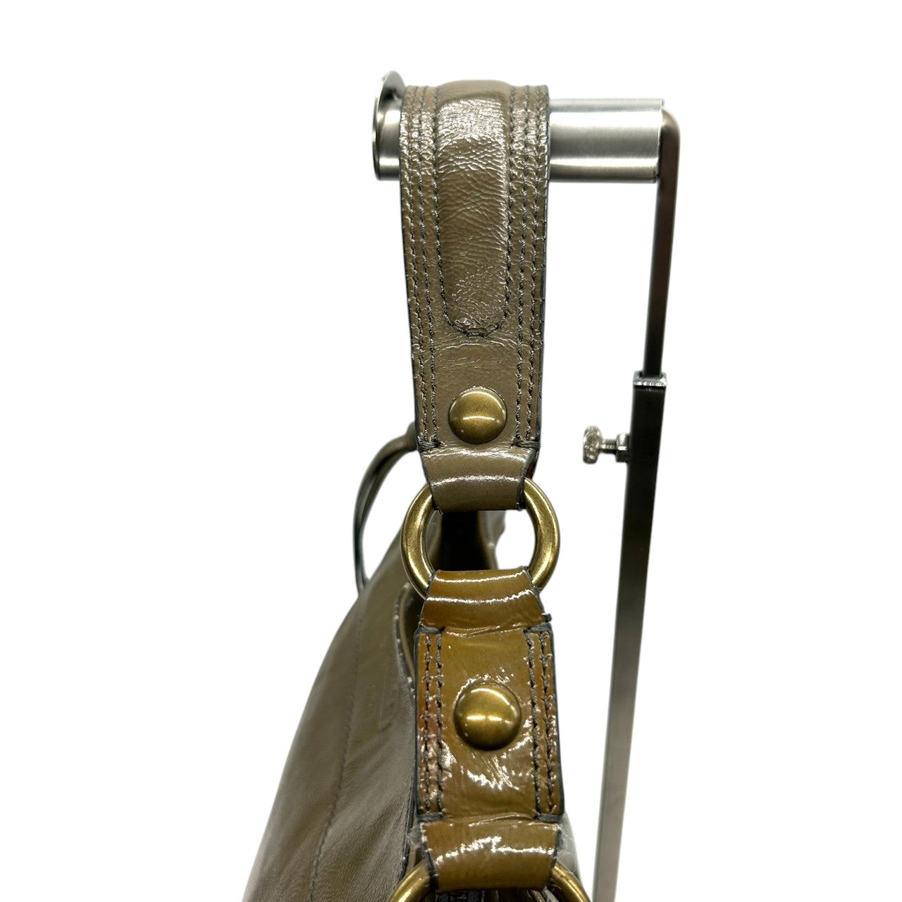 【美品】コーチ COACH ゾーイ ショルダーバッグ ワンショルダー ハンドバッグ F0873-12735 パテントレザー エナメル カーキ グリーン レディース ゴールド金具 エレガント クラシック カジュアル 通勤 通学 U3