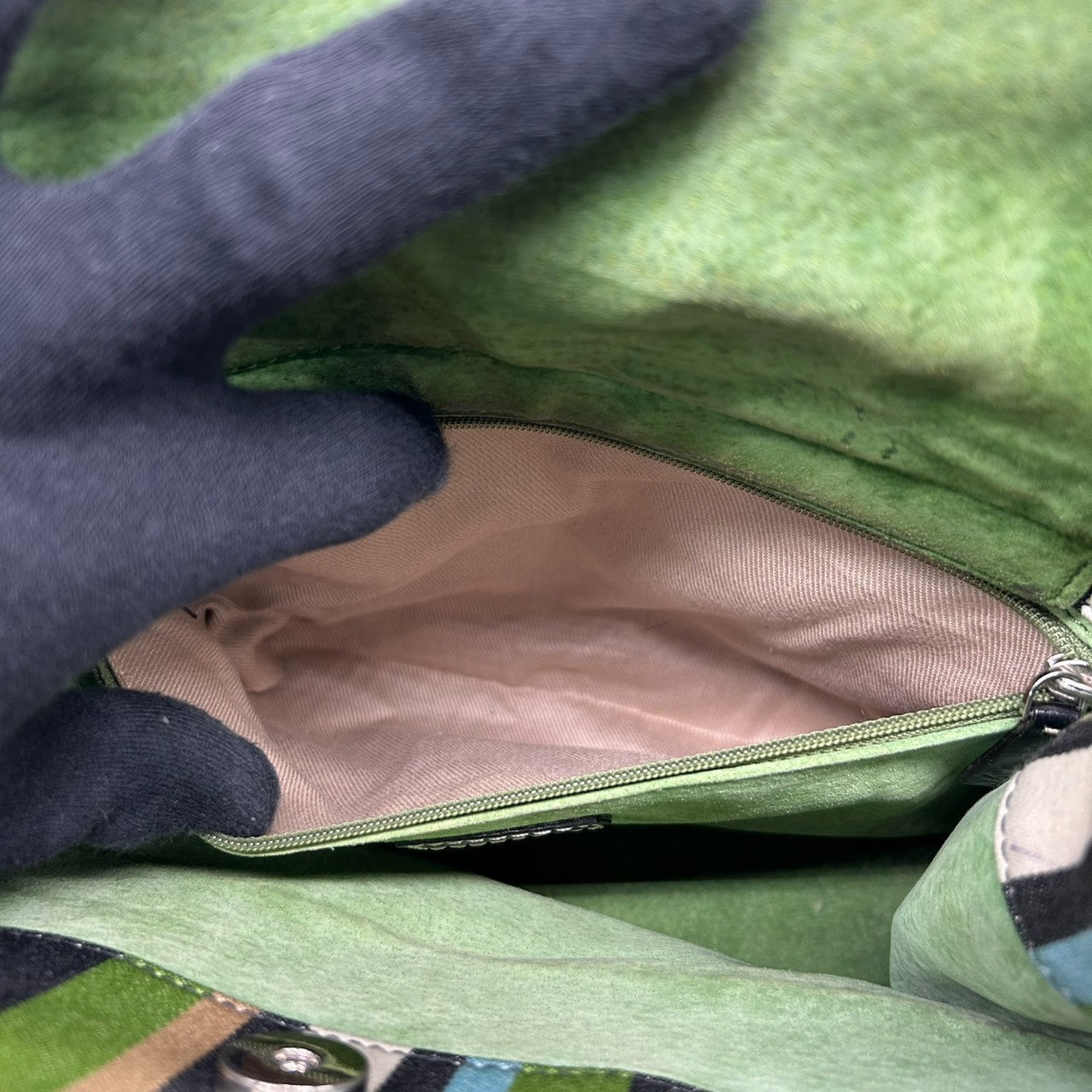 ケイトスペード kate spade トートバッグ ハンドバッグ ワンショルダー 肩掛け A4収納可 ストライプ マルチカラー キャンバス レザー ブラック レディース 通勤 通学 カジュアル カラフル ポップデザイン s41