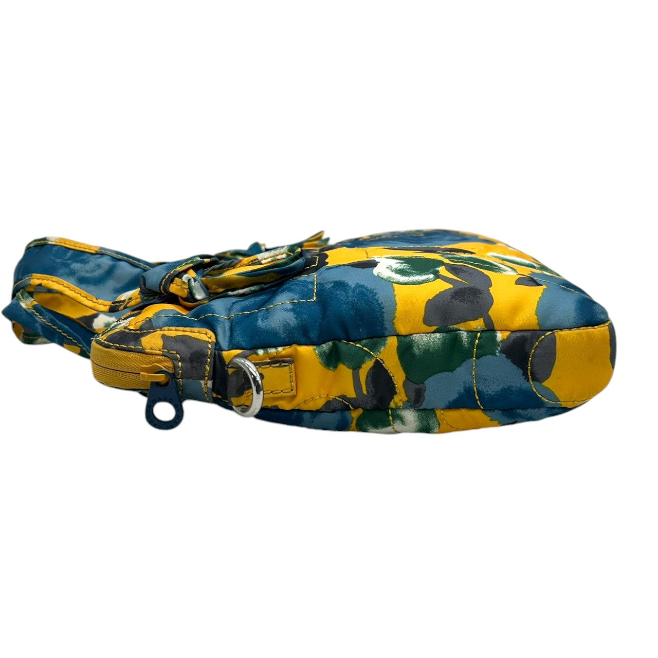 【美品】マークバイマークジェイコブス PCケース ビジネスバッグ 2WAY ショルダーバッグ 斜め掛け可 花柄 ナイロン イエロー A4収納可 ラップトップケース 13インチ 14インチ レディース ポップ おしゃれ s77