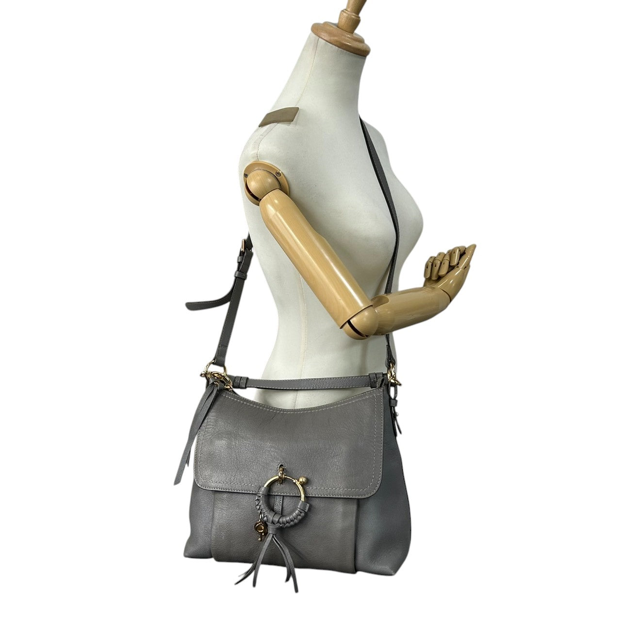 シーバイクロエ ジョアン JOAN 2WAY ショルダーバッグ ハンドバッグ 斜め掛け可 ワンショルダー レザー 本革 グレー Oリング キーチャーム タッセル ゴールド金具 レディース フェミニン カード付き s77