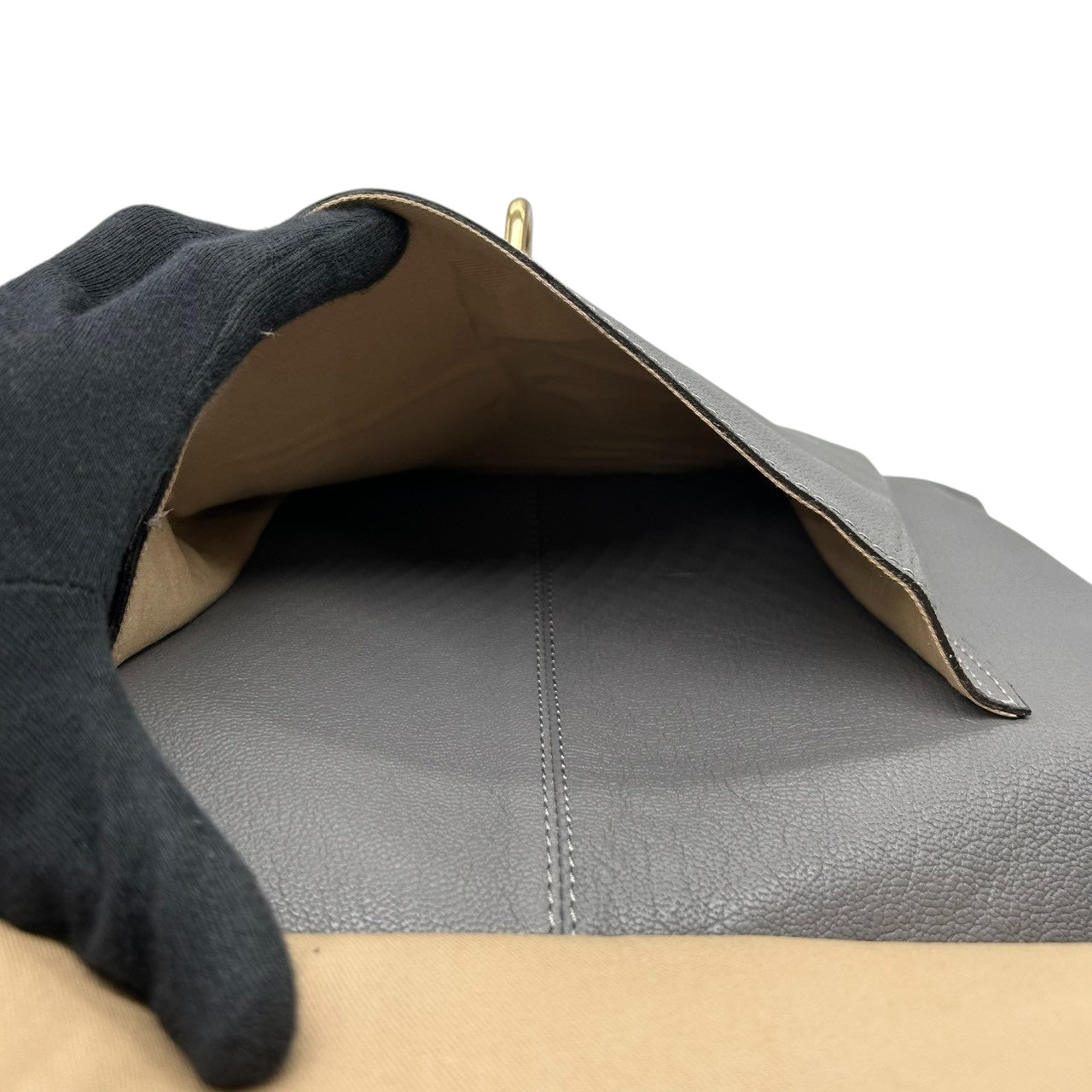 シーバイクロエ ジョアン JOAN 2WAY ショルダーバッグ ハンドバッグ 斜め掛け可 ワンショルダー レザー 本革 グレー Oリング キーチャーム タッセル ゴールド金具 レディース フェミニン カード付き s77