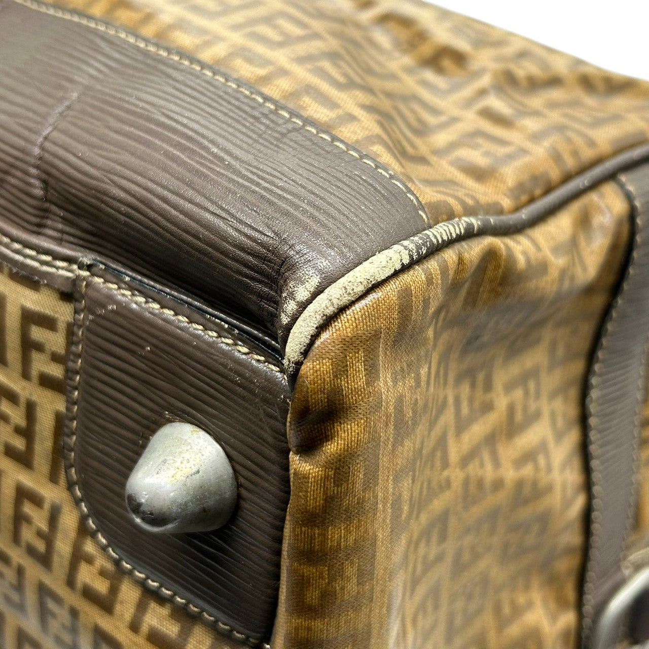 フェンディ FENDI ボストンバッグ 2WAY ショルダーバッグ ズッカ柄 FFロゴ PVC レザー ブラウン 大容量 旅行鞄 メンズ レディース ユニセックス ヴィンテージ クラシック オールドフェンディ 斜め掛け可 X3