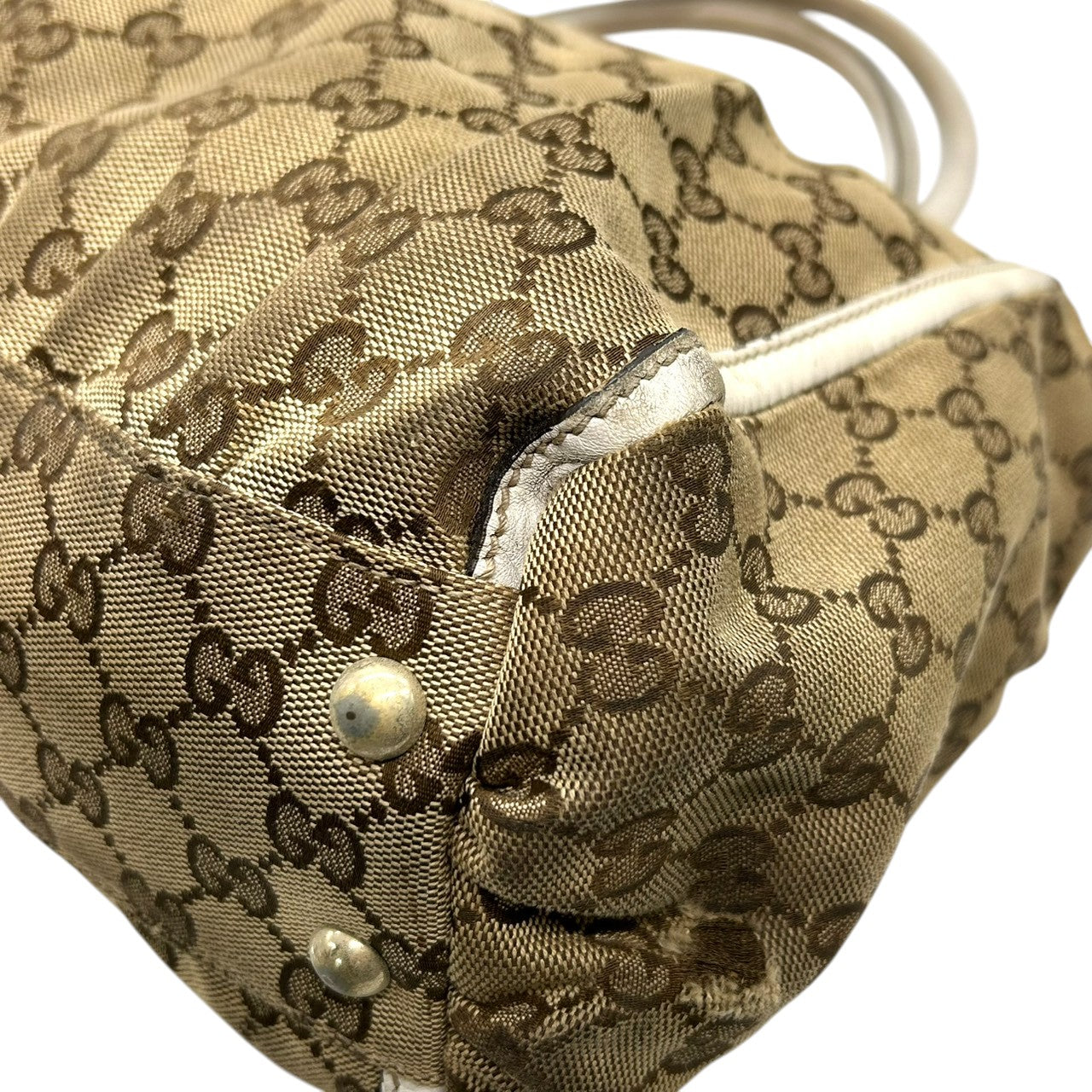 グッチ GUCCI アビー トートバッグ ハンドバッグ GGキャンバス 130739 ワンショルダー Dリング レザー ベージュ ホワイト A4収納可 レディース 通勤 通学 肩掛け 定番 人気 クラシック ヴィンテージ s5