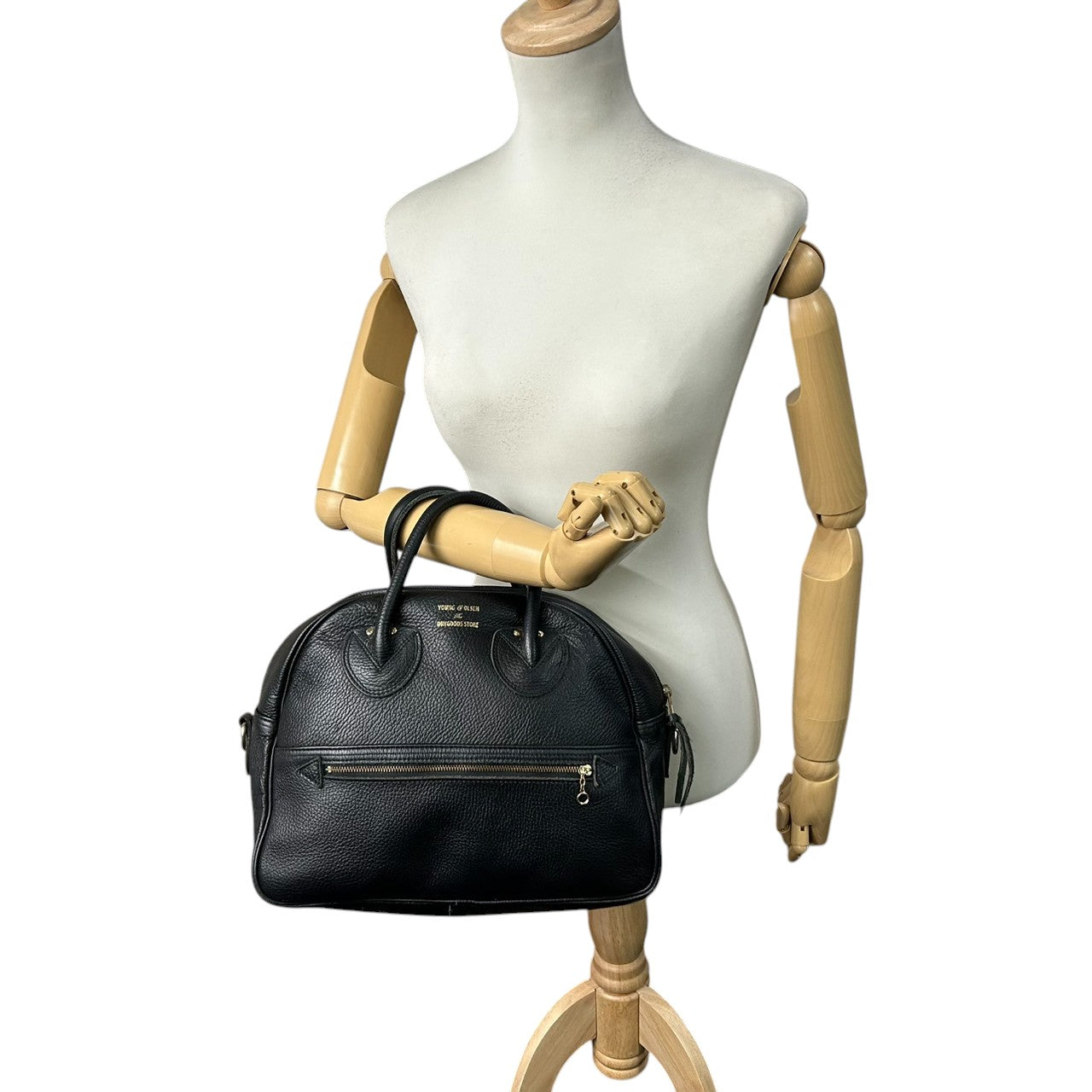 【ストラップ新品】ヤングアンドオルセン 2WAY ボストンバッグ ハンドバッグ ショルダーバッグ 斜め掛け 肩掛け 自立可 レザー 本革 シボ革 ブラック レディース 通勤 通学 ビジネス カジュアル きれいめ 定番人気 s82