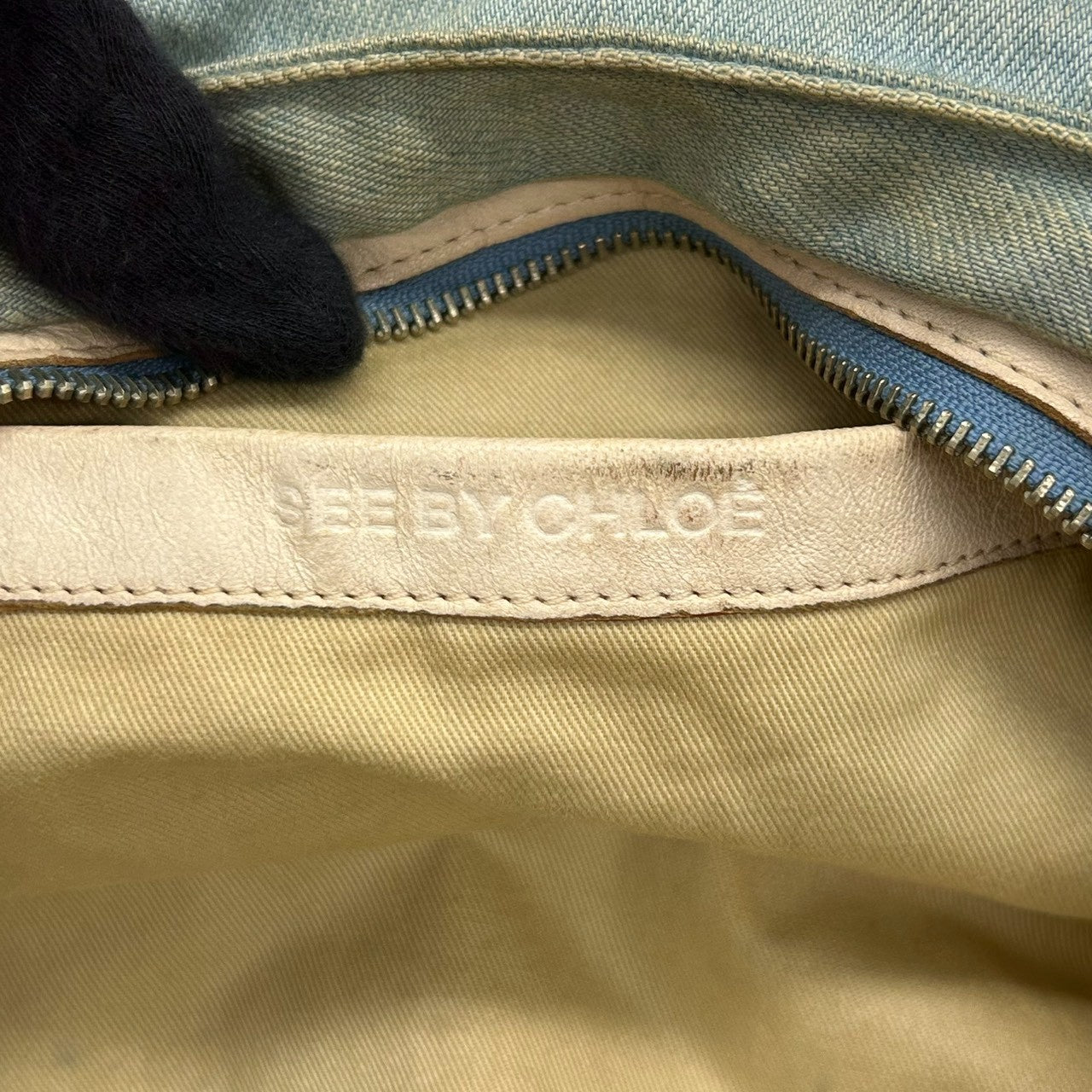 シーバイクロエ デニム ショルダーバッグ ワンショルダー ホーボーバッグ 斜め掛け可 A4収納可 大容量 ウォッシュ加工 レディース カジュアル ヴィンテージライク カード 保存袋付き See By Chloe s83