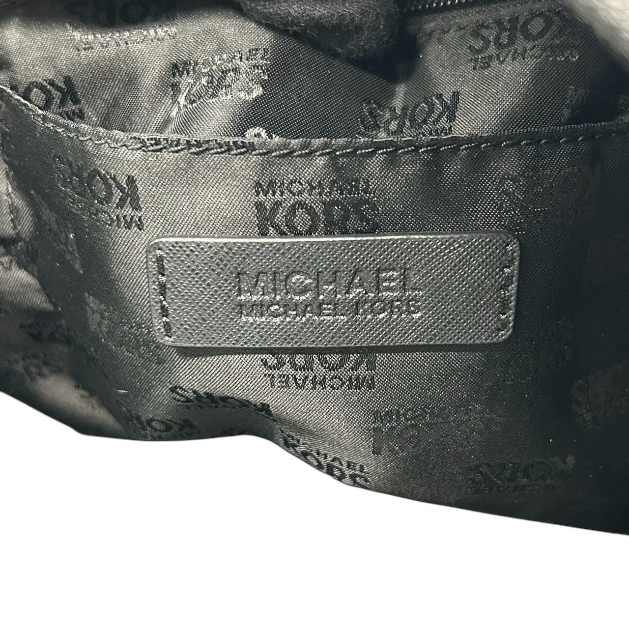 マイケルコース ジェットセット トラベル トートバッグ ワンショルダー A4可 自立可 ビジネスバッグ サフィアーノ レザー ブラック 黒 ゴールド金具 レディース 通勤 通学 MKロゴ 肩掛け MICHAEL KORS U9