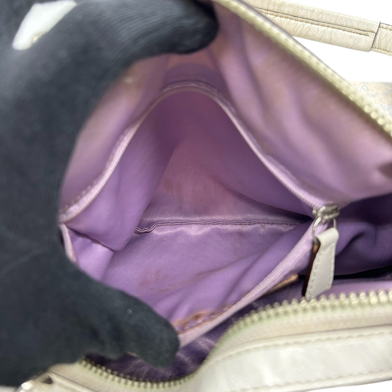 コーチ COACH ハンドバッグ ミニボストン 13497 ワンショルダー シグネチャー オプアート パッチワーク キャンバス パテントレザー メタリック ホワイト ベージュ レディース おしゃれ かわいい フェミニン コンパクト デート s82