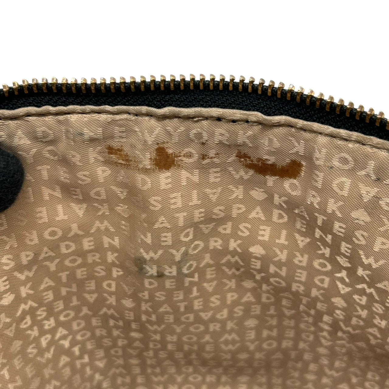 ケイトスペード トートバッグ ワンショルダー WKRU2441 A4収納可 肩掛け パテントレザー エナメル ドット柄 エンボス ブラック 黒 リボン レディース カジュアル フェミニン 通勤 通学 かわいい おしゃれ s82