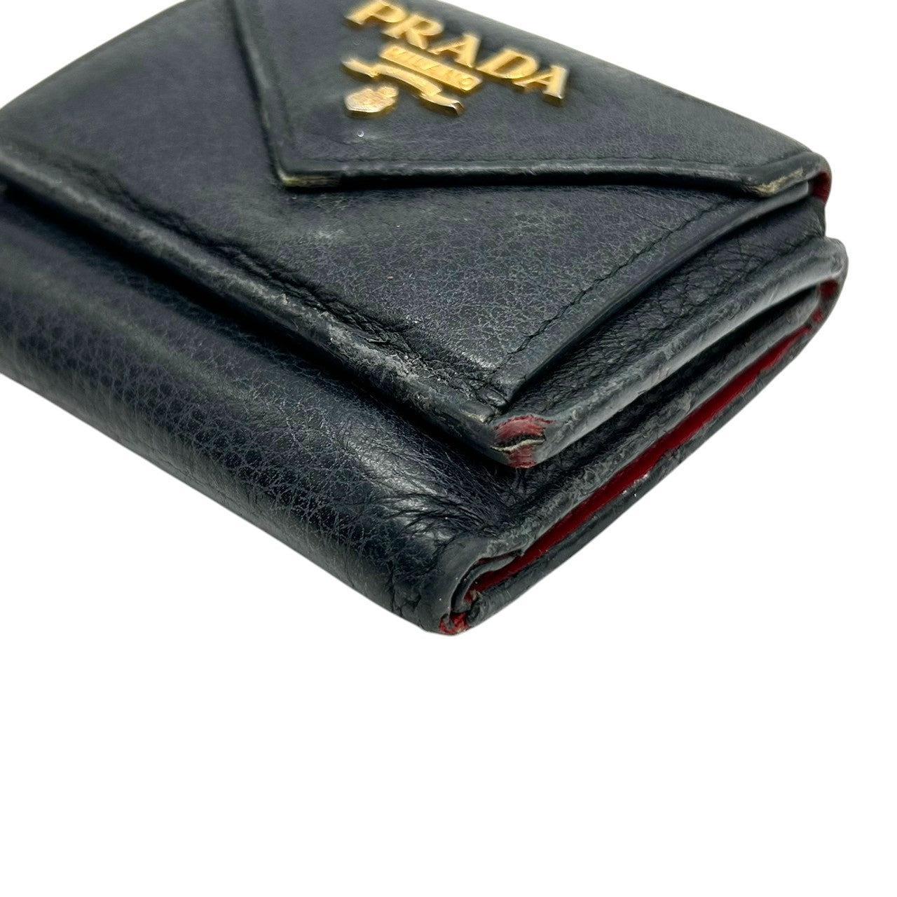 プラダ PRADA 財布 三つ折り財布 ミニウォレット 1MH021 VITELLO GRAIN レザー ブラック レッド バイカラー レディース メンズ ユニセックス メタルロゴ コンパクト ヴィンテージ クラシック w6