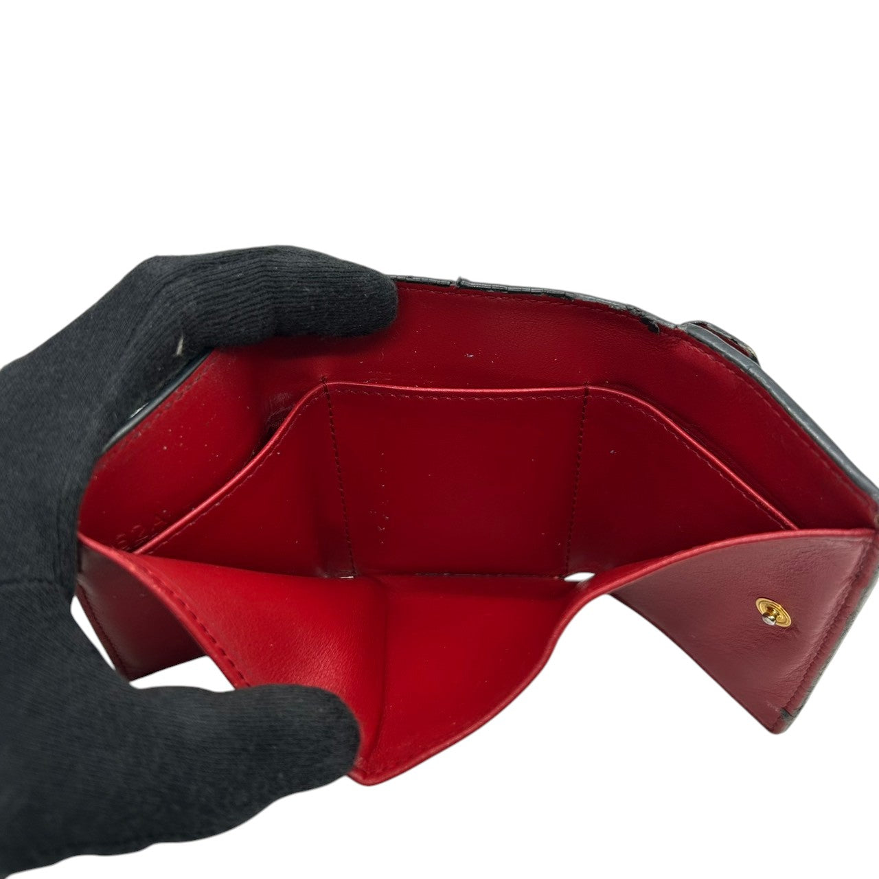 プラダ PRADA 財布 三つ折り財布 ミニウォレット 1MH021 VITELLO GRAIN レザー ブラック レッド バイカラー レディース メンズ ユニセックス メタルロゴ コンパクト ヴィンテージ クラシック w6