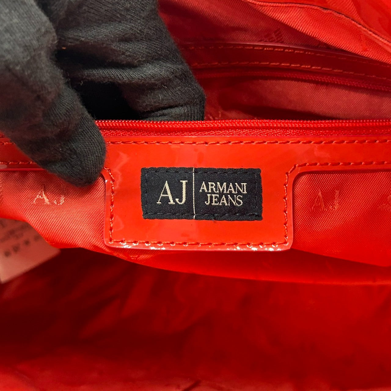 アルマーニジーンズ ARMANI JEANS トートバッグ ハンドバッグ エナメル パテントレザー ビッグロゴ ピンク AJ A4収納可 大容量 肩掛け ワンショルダー 通勤 通学 カジュアル 旅行 レディース 鞄 かばん s30