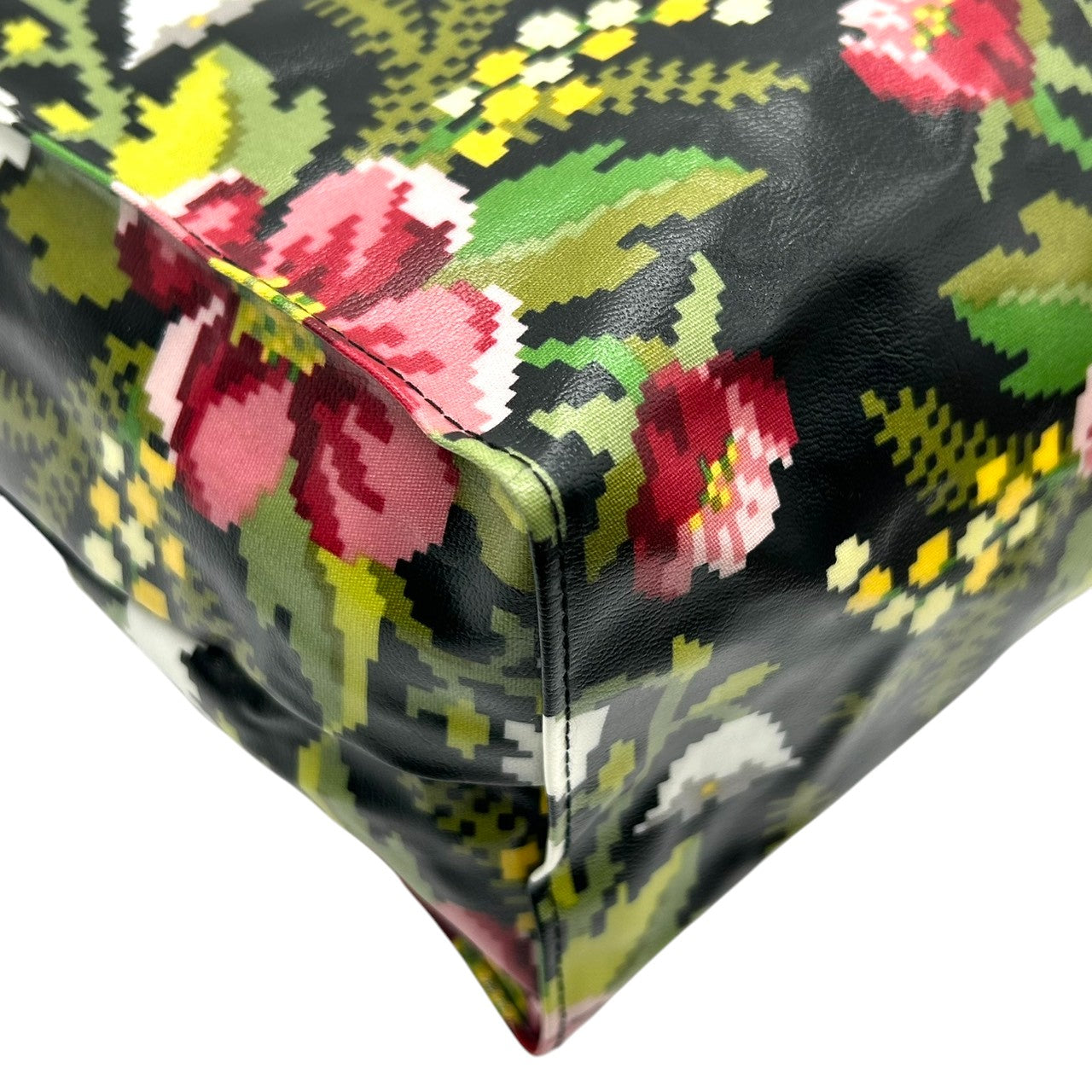 【新品同様】フェイラー FEILER トートバッグ ハンドバッグ PVCコーティング ビニール 花柄 フラワー 植物柄 総柄 シュニール織柄 軽量 雨に強い ブラック 黒 マルチカラー エレガント 上品 ショッピング 買い物 お出かけ レディース 鞄 s92