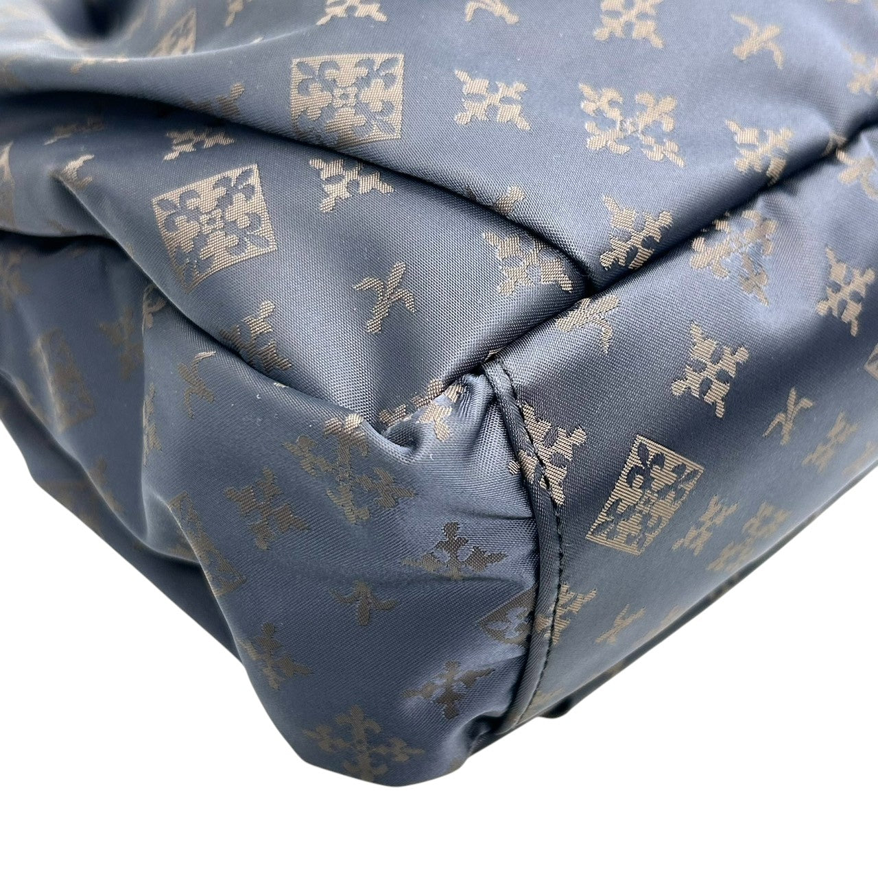 【極美品】ラシット russet 2WAY ショルダーバッグ ハンドバッグ 斜め掛け可 ナイロン レザー 軽量 モノグラム 総柄 ネイビー 紺 レッド 赤 バイカラー タック ギャザー レディース お出かけ 旅行 カジュアル 鞄 かばん s92