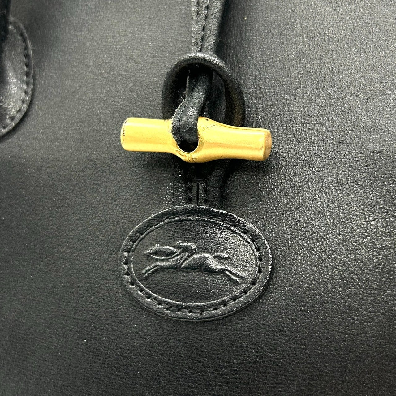 ロンシャン LONGCHAMP ロゾ ROSEAU ハンドバッグ トートバッグ レザー 本革 ブラック 黒 トグル バンブー金具 ゴールド金具 ロゴ 型押し フランス製 自立可 フォーマル 冠婚葬祭 通勤 レディース 鞄 かばん s92