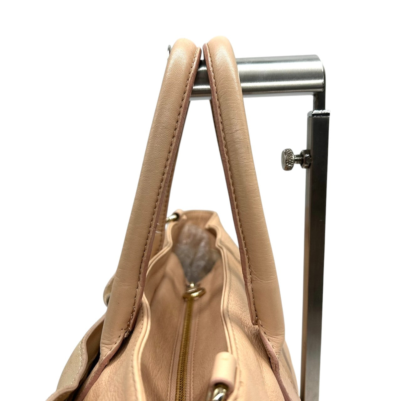 シーバイクロエ See By Chloé 2WAY ショルダーバッグ ハンドバッグ 斜め掛け可 レザー 本革 ベージュ ピンク バイカラー ロゴプレート ゴールド金具 ギャランティカード付 カジュアル お出かけ 旅行 レディース 鞄 かばん s92