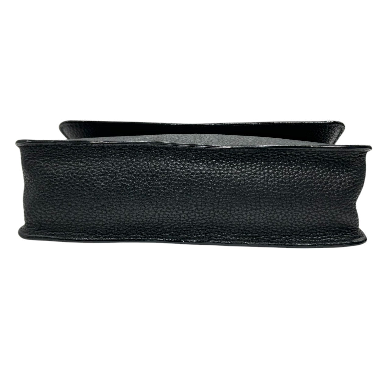 【美品】マイケルコース MICHAEL KORS ショルダーバッグ チェーン クロスボディ 斜め掛け パテントレザー エナメル 異素材 ブラック 黒 ゴールド金具 ロゴ フラップ パーティー お出かけ レディース 鞄 かばん s93