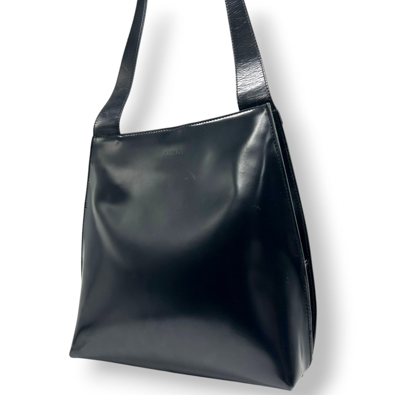 フルラ FURLA ショルダーバッグ トートバッグ ハンドバッグ 肩掛け A4収納可 大容量 軽量 レザー 本革 ブラック 黒 レディース 婦人 通勤 通学 ビジネス オフィス フォーマル 冠婚葬祭 リクルート シンプル ミニマル ヴィンテージ s57