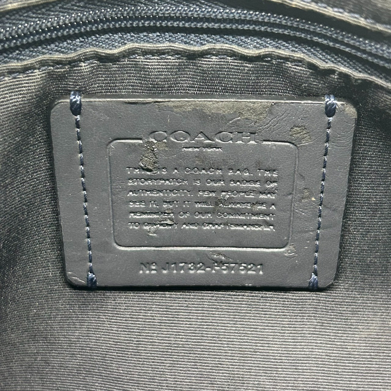 美品 コーチ COACH ミニ ベネット サッチェル 2WAY ショルダーバッグ ハンドバッグ ミニボストン F57521 クロスグレインレザー 本革 ネイビー 紺 ミッドナイト ゴールド金具 斜め掛け クロスボディ レディース 通勤 通学 E6