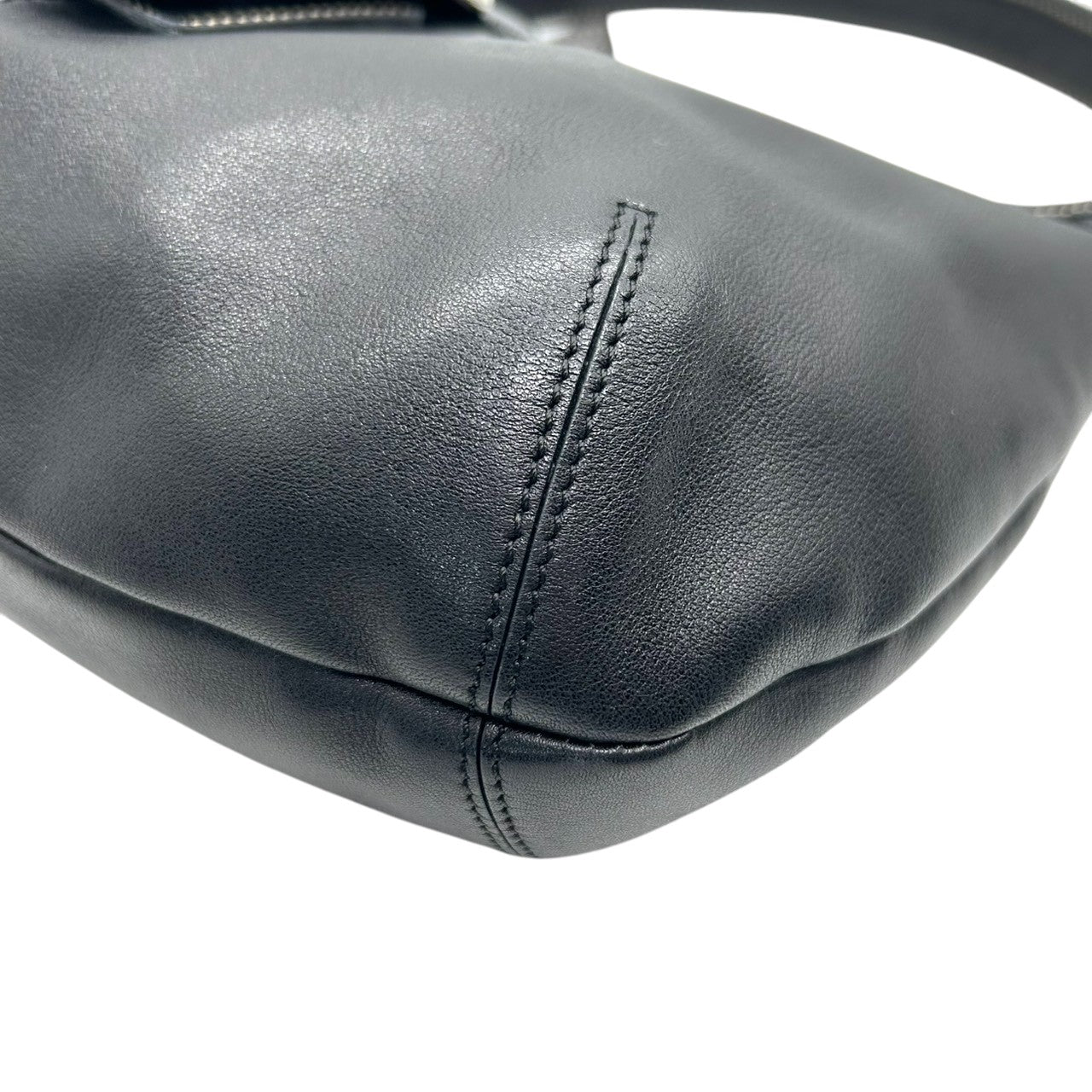 【極美品】コーチ COACH 9282 ソーホー Y2K vintage archive 00s ショルダーバッグ ホーボー ハンドバッグ 肩掛け レザー 本革 ブラック 黒 シルバー金具 バックル レディース ヴィンテージ E6