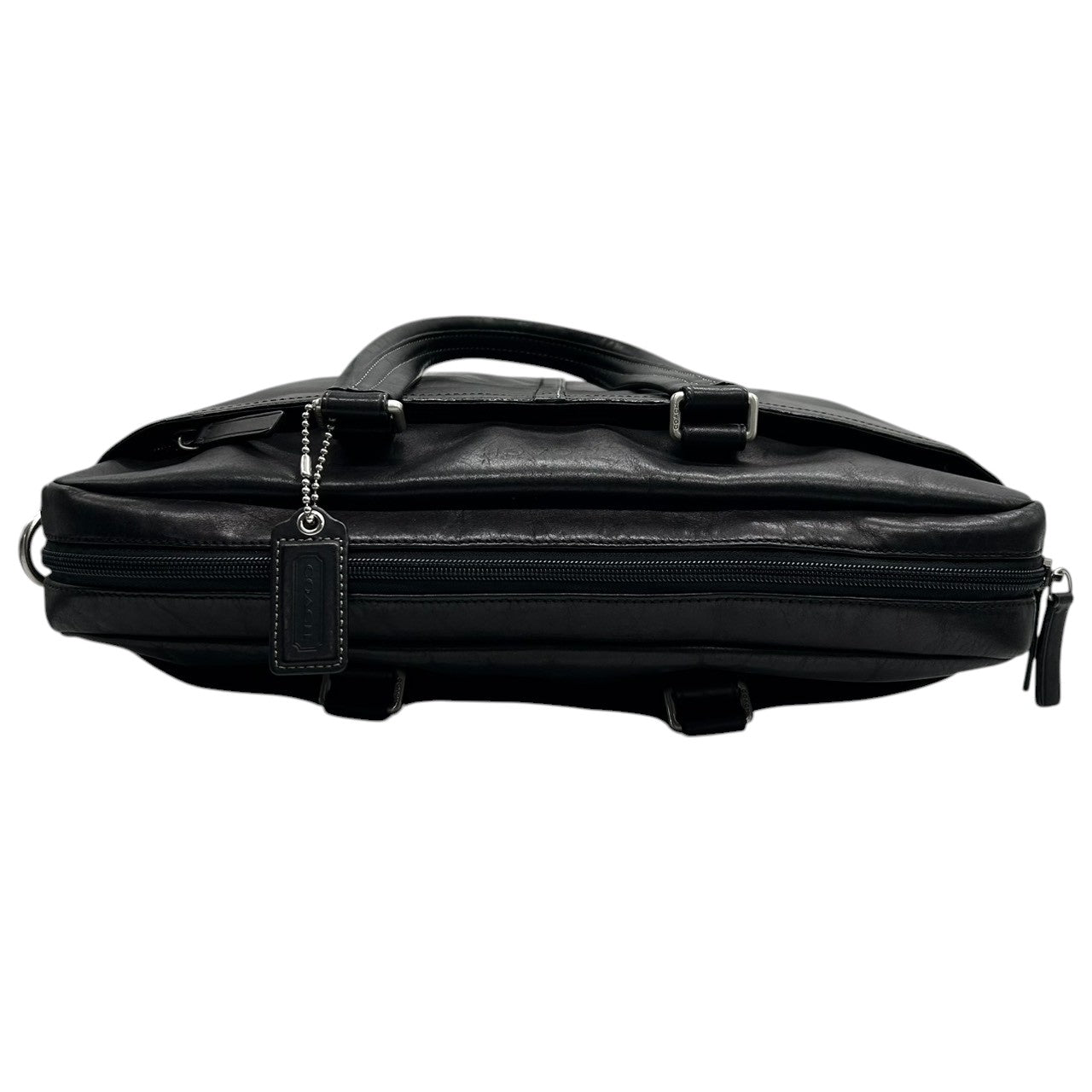【極 美品】コーチ COACH ビジネスバッグ ブリーフケース 2WAY ショルダーバッグ レザー 本革 ブラック 黒 A4収納可 PC収納 大容量 書類鞄 メンズ 紳士 リクルート オフィス フォーマル シンプル チャーム付き 肩掛け 斜め掛け x2