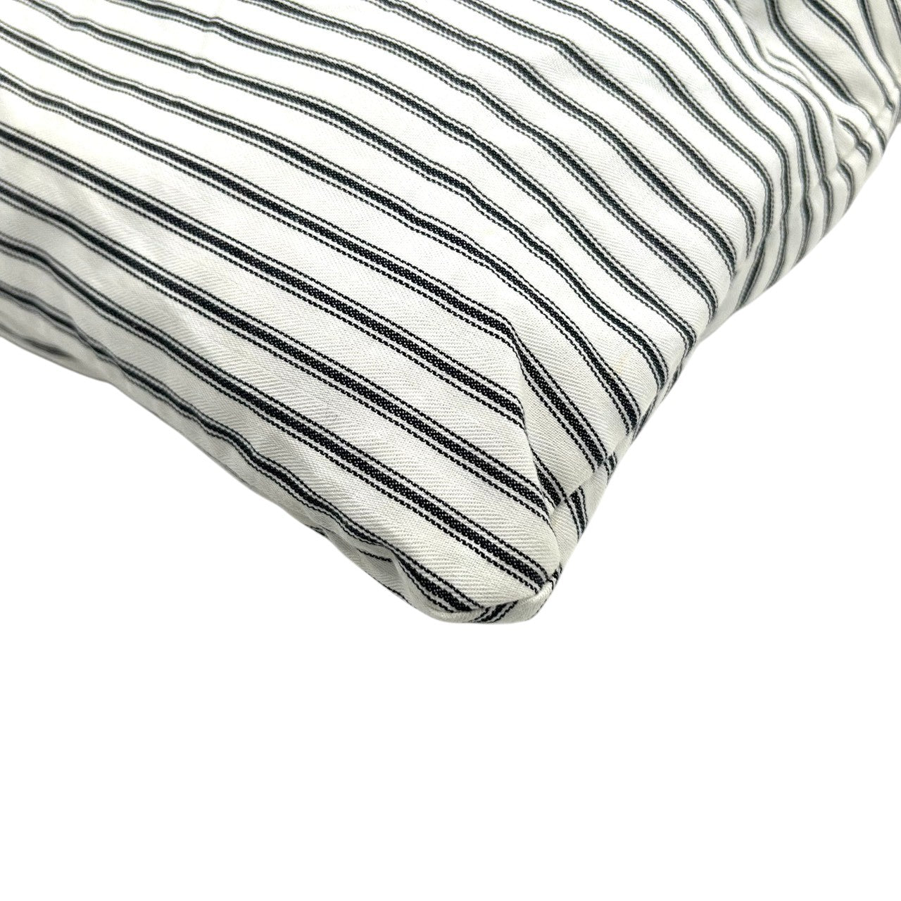 【美品】アニヤハインドマーチ ANYA HINDMARCH トートバッグ エコバッグ ショッピングバッグ 肩掛け A4収納可 キャンバス コットン ストライプ ボーダー アイボリー ブラック リボン ロゴ 刺繍 ロンドン レディース 軽量 薄型 スリム E8