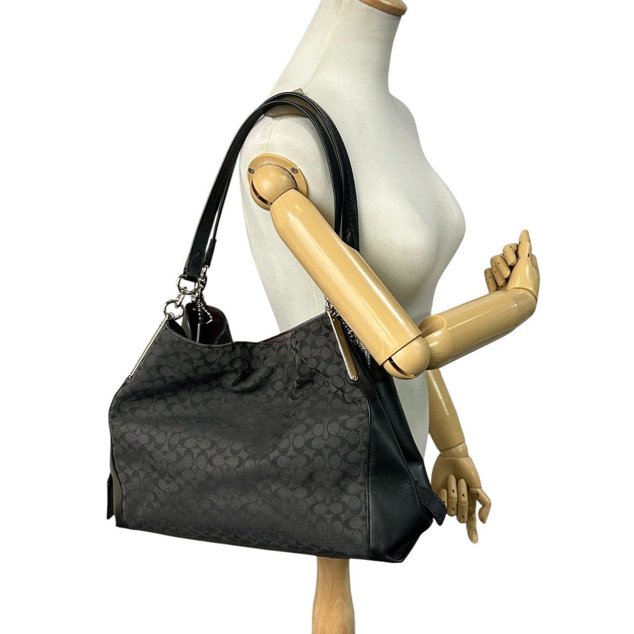 極 美品 コーチ COACH ダルトン 31 Dalton 79697 トートバッグ ショルダーバッグ シグネチャー キャンバス レザー ブラック グレー チェーン レディース 肩掛け A4収納可 鞄 s99